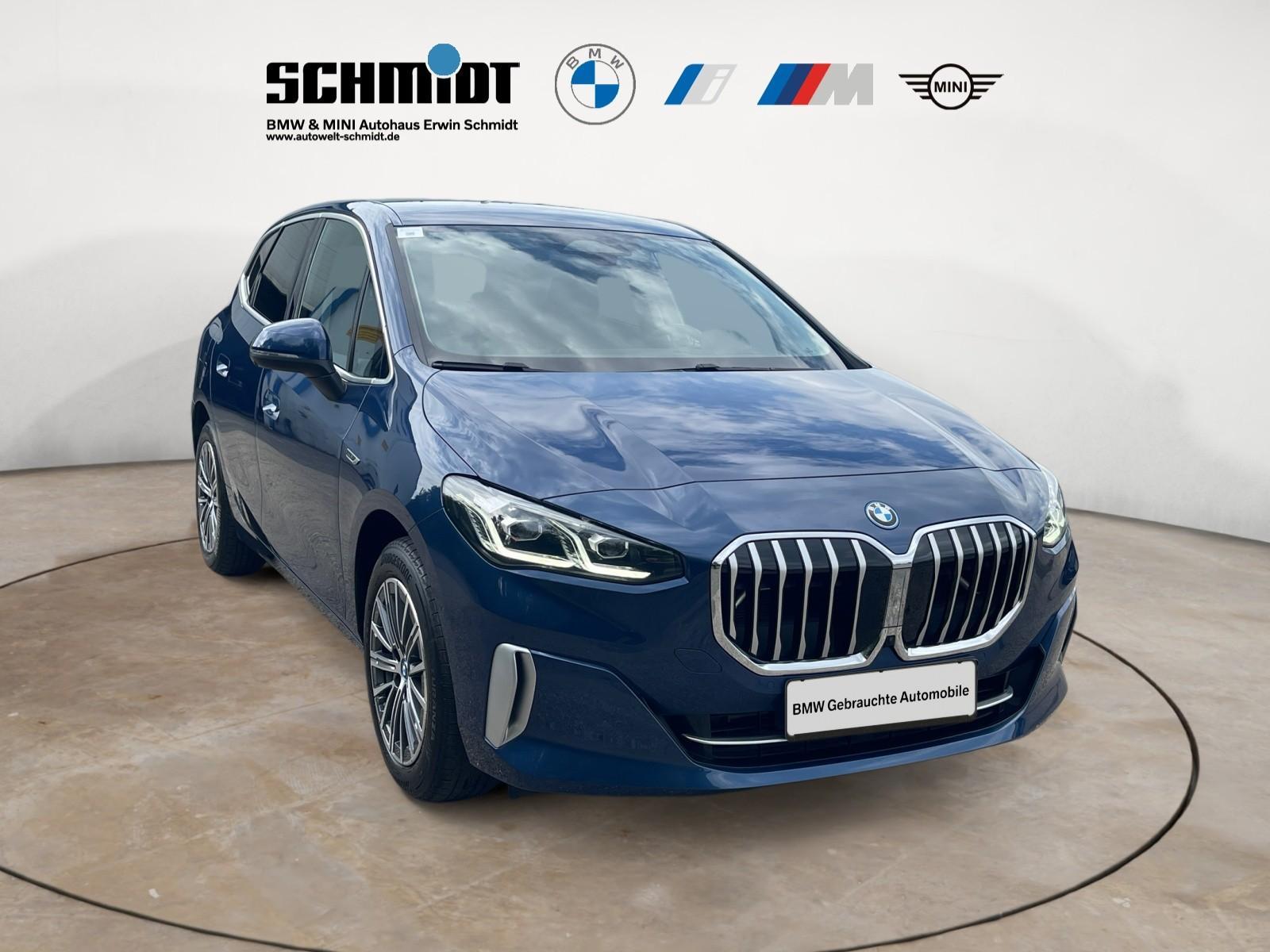 BMW 230e 2022