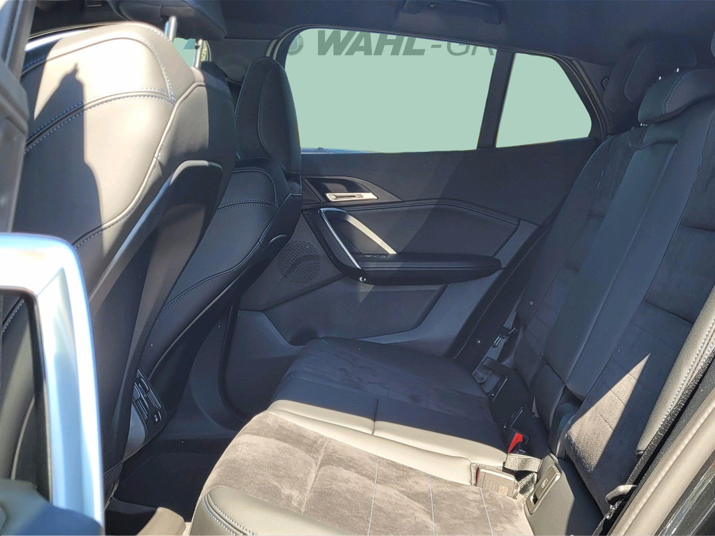 BMW iX2 – Bild 10