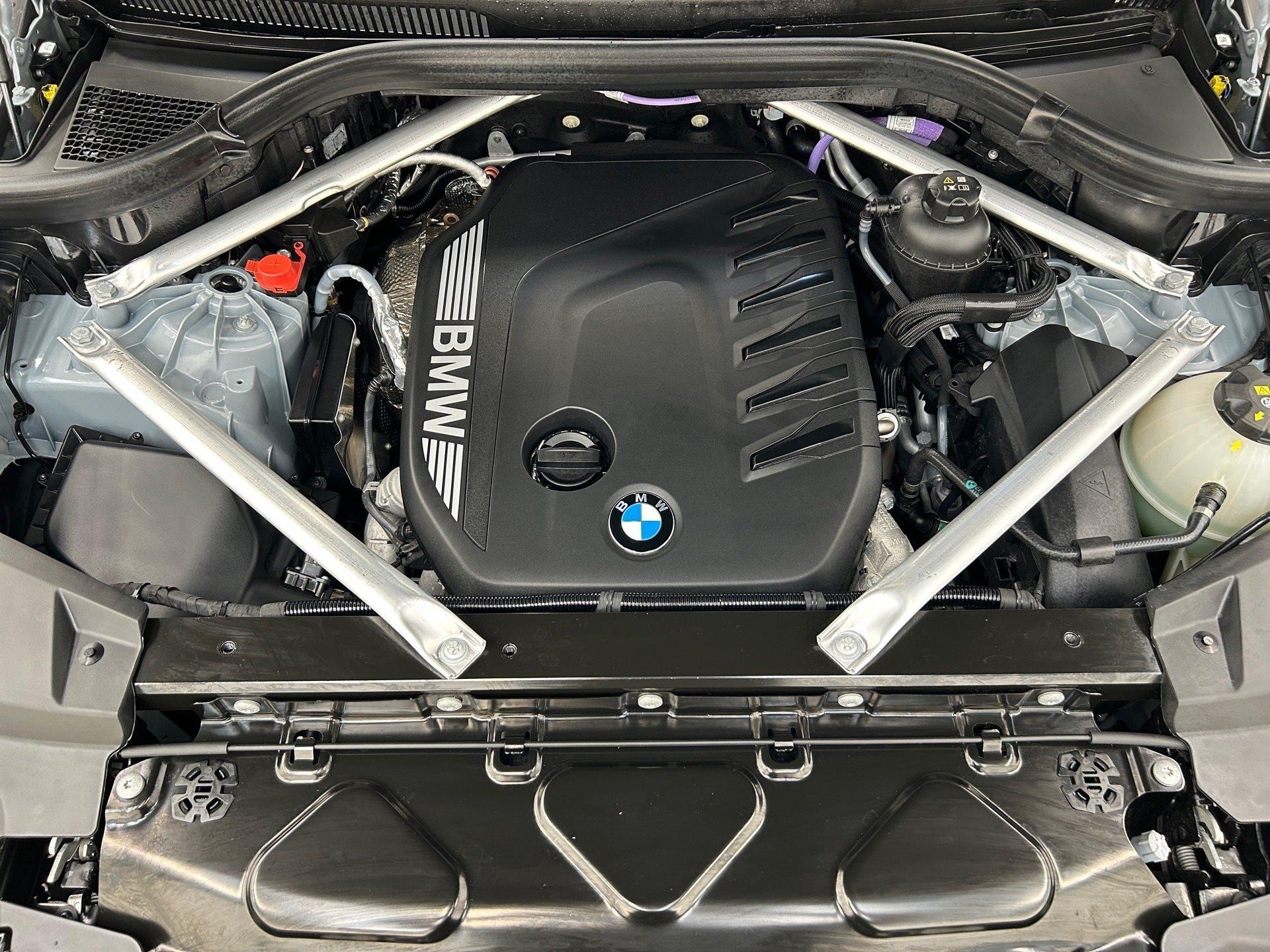 BMW X5 – Bild 8