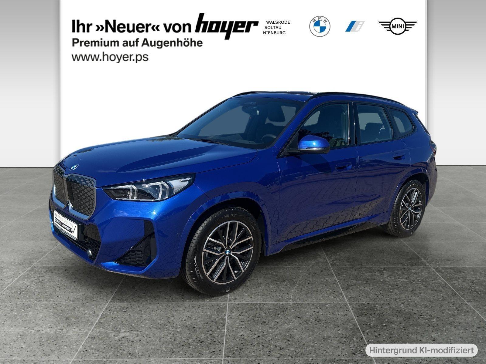 BMW iX1