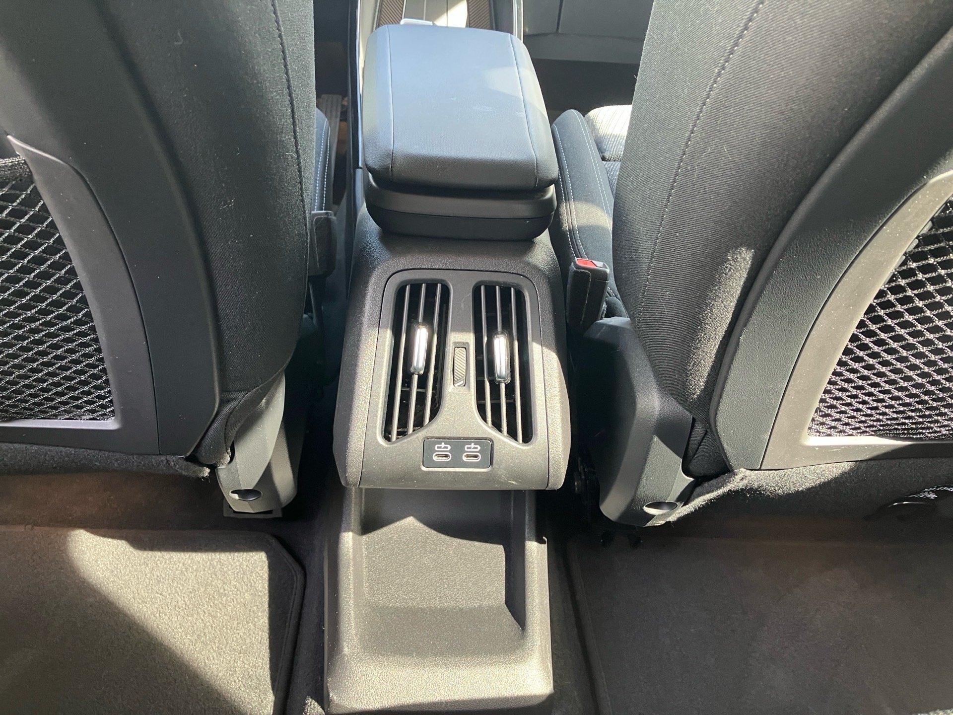 BMW iX1 – Bild 10