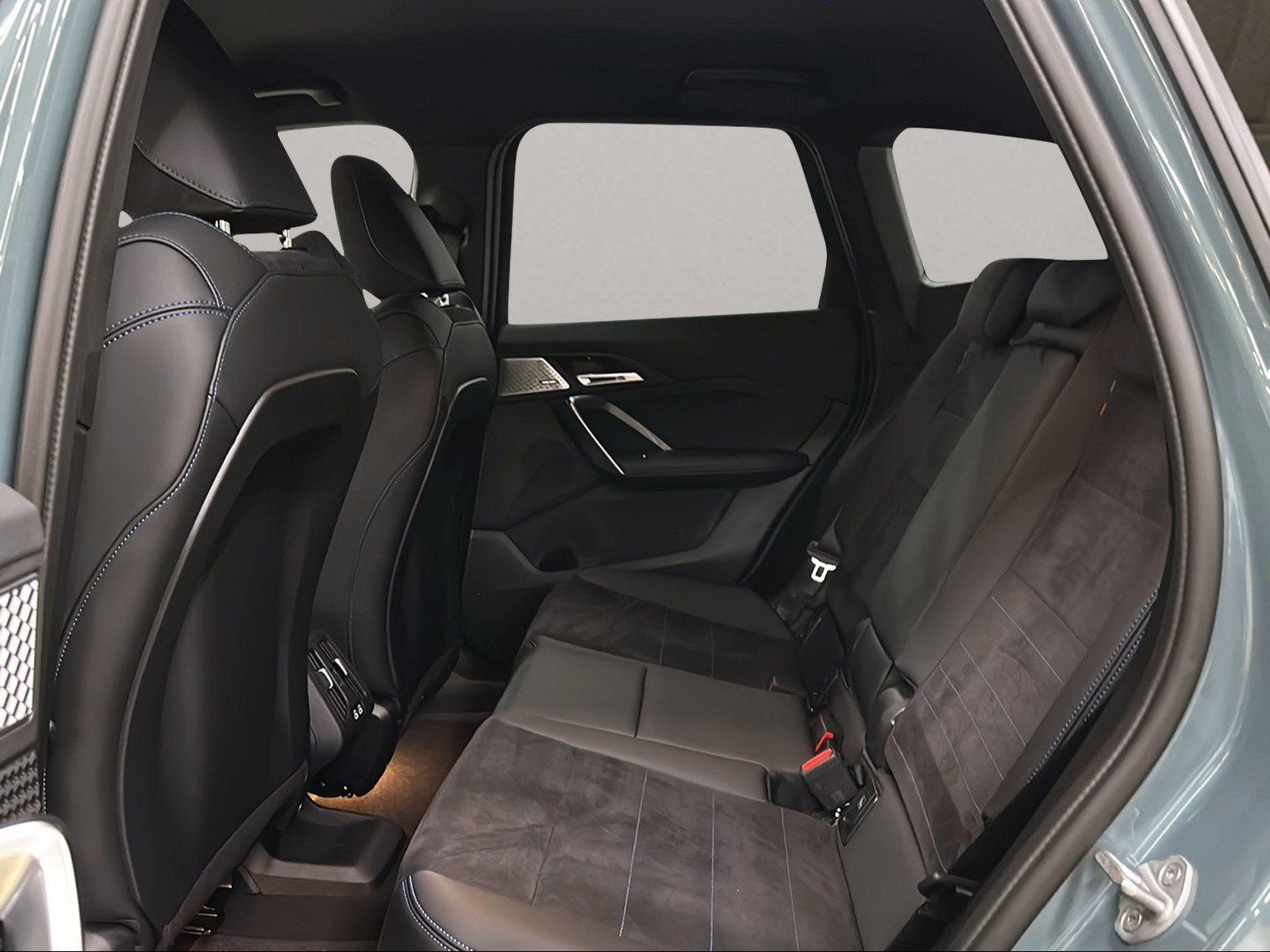 BMW iX1 – Bild 8