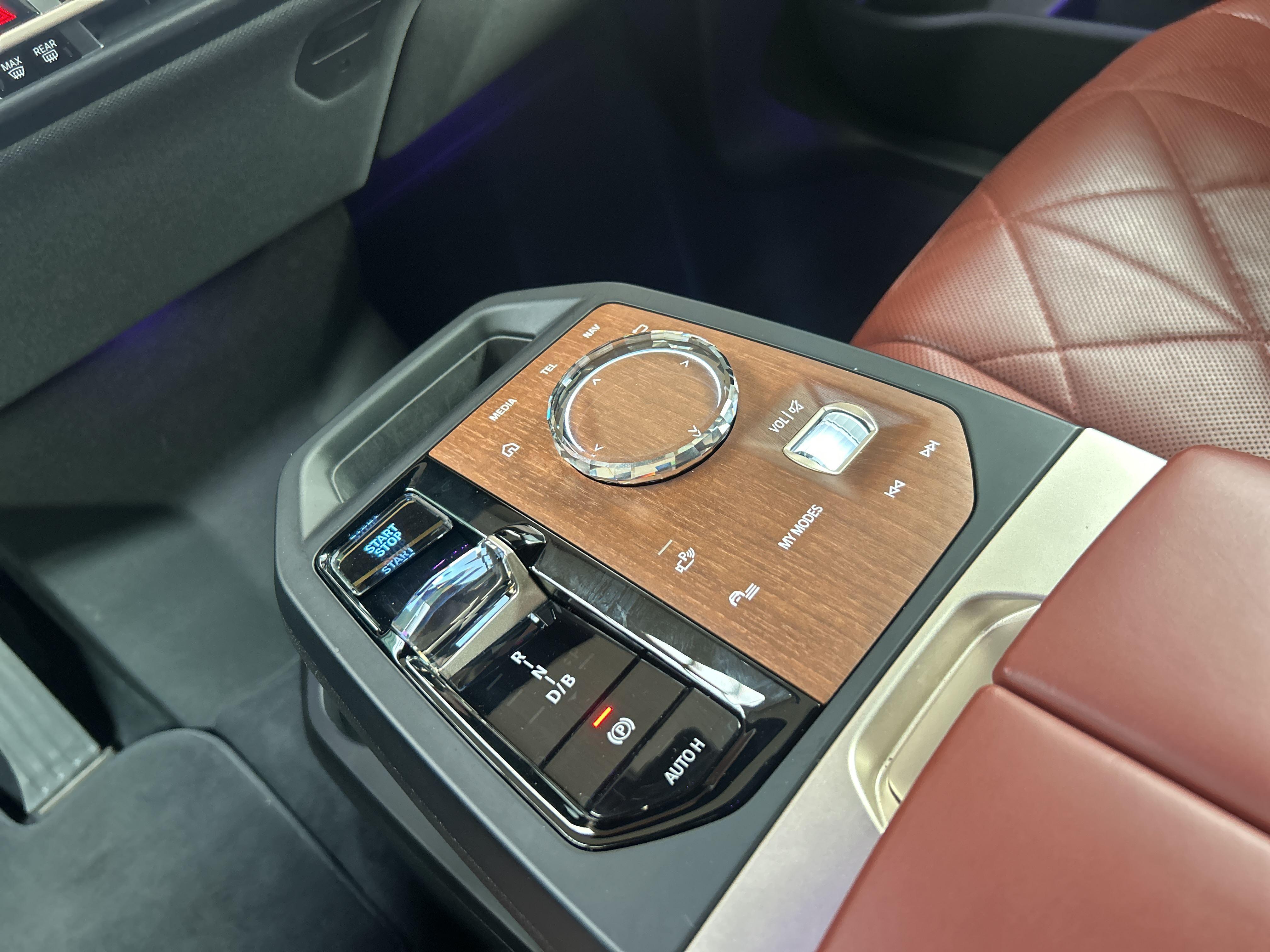 BMW iX – Bild 8