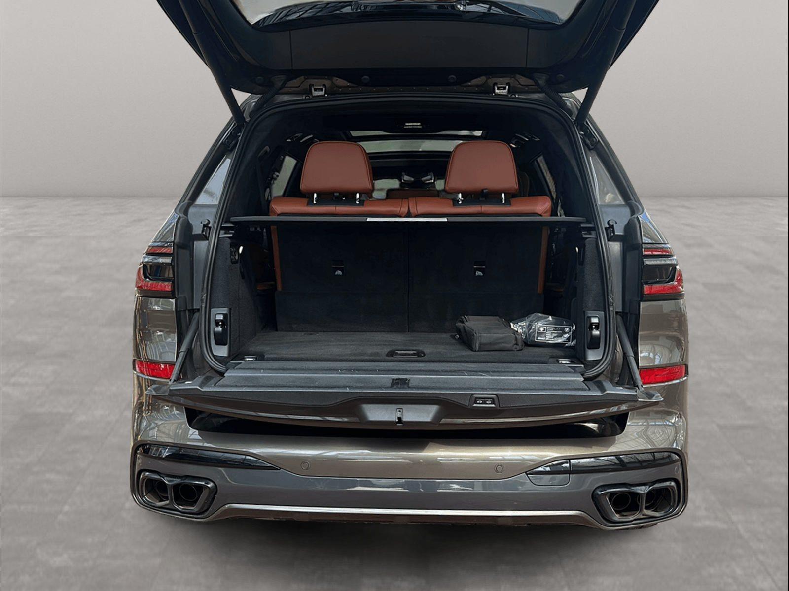 BMW X7 – Bild 8
