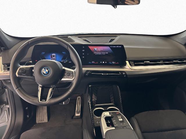 BMW iX1 – Bild 11