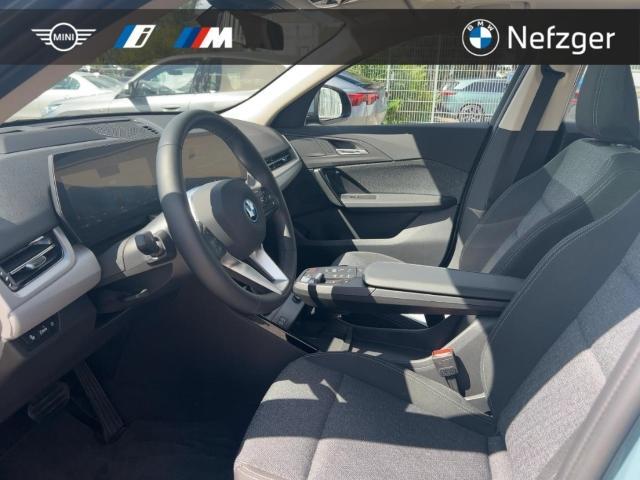 BMW iX2 – Bild 4