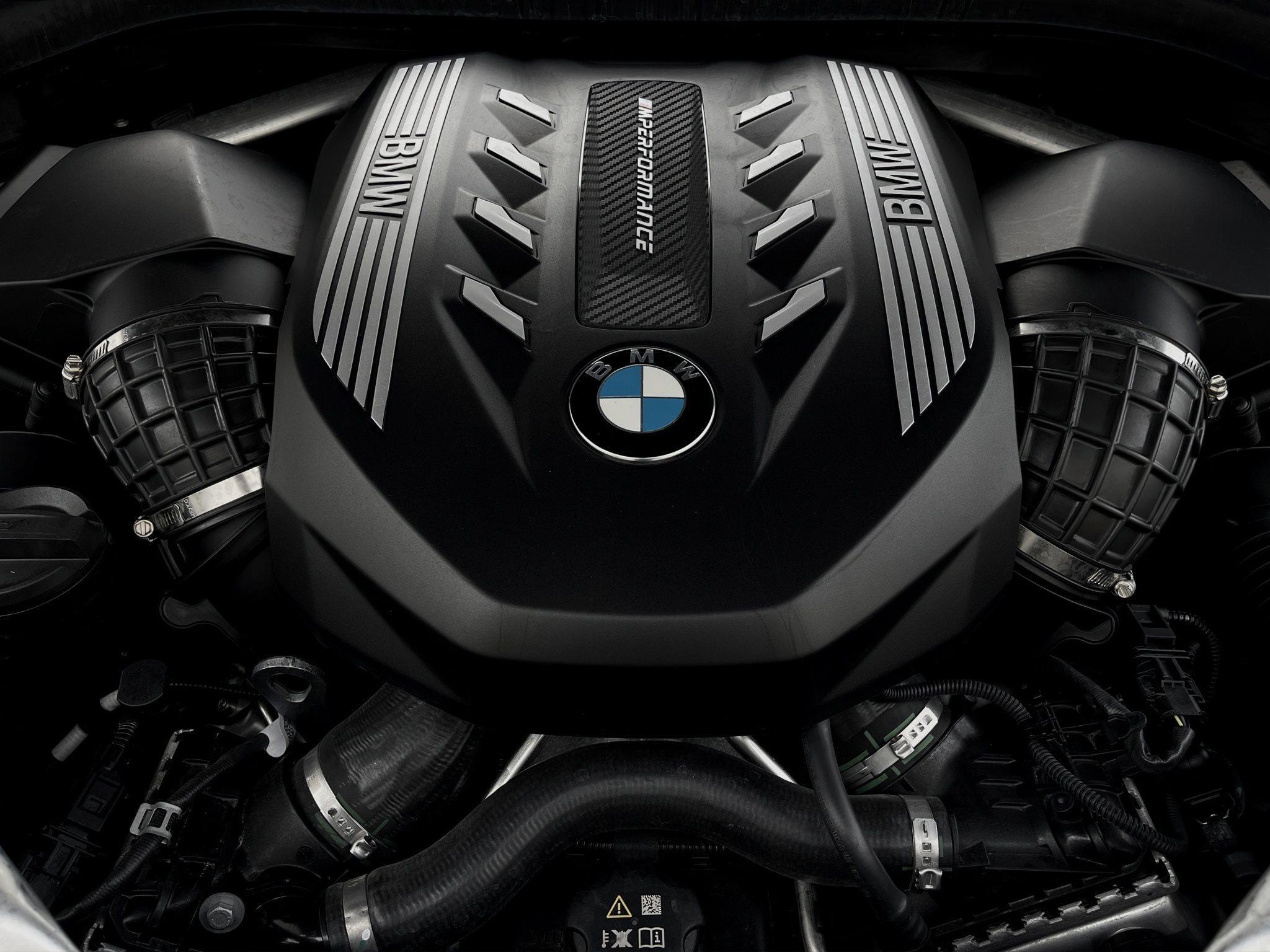 BMW X6 – Bild 8