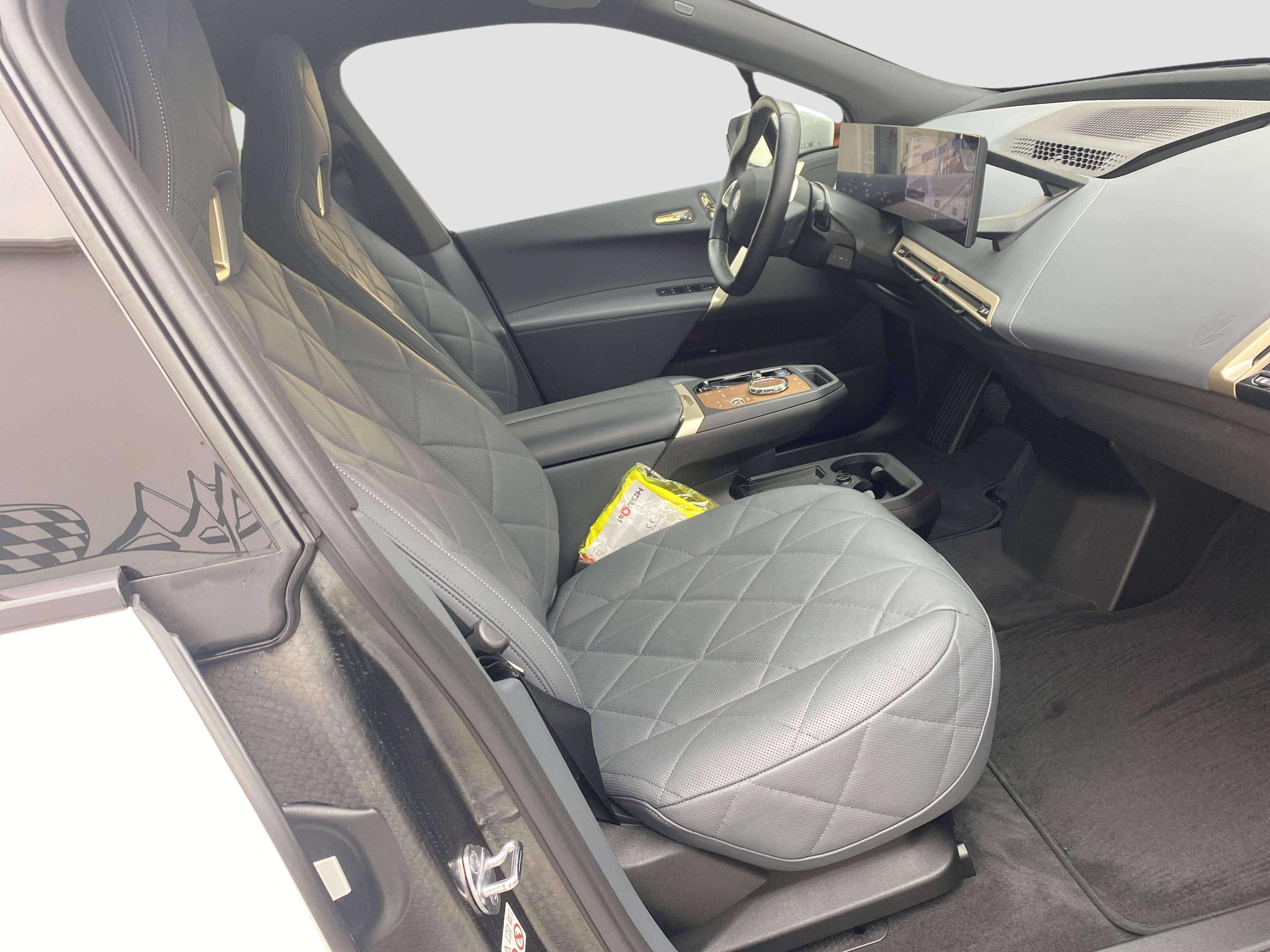 BMW iX – Bild 19