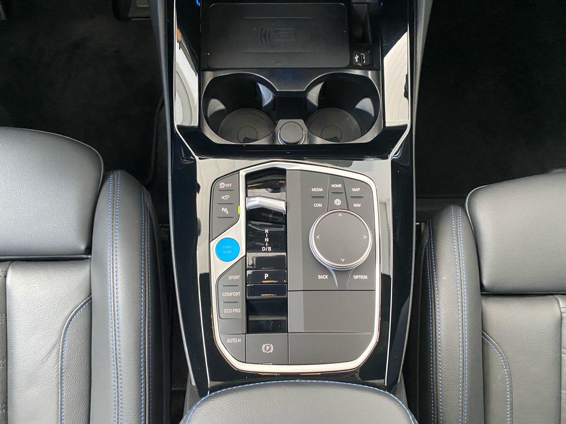 BMW iX3 – Bild 14