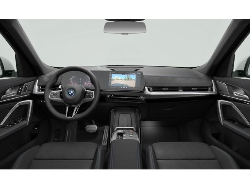 BMW iX1 – Bild 7