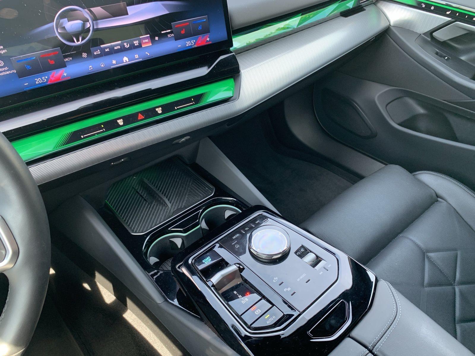 BMW i5 Touring – Bild 29