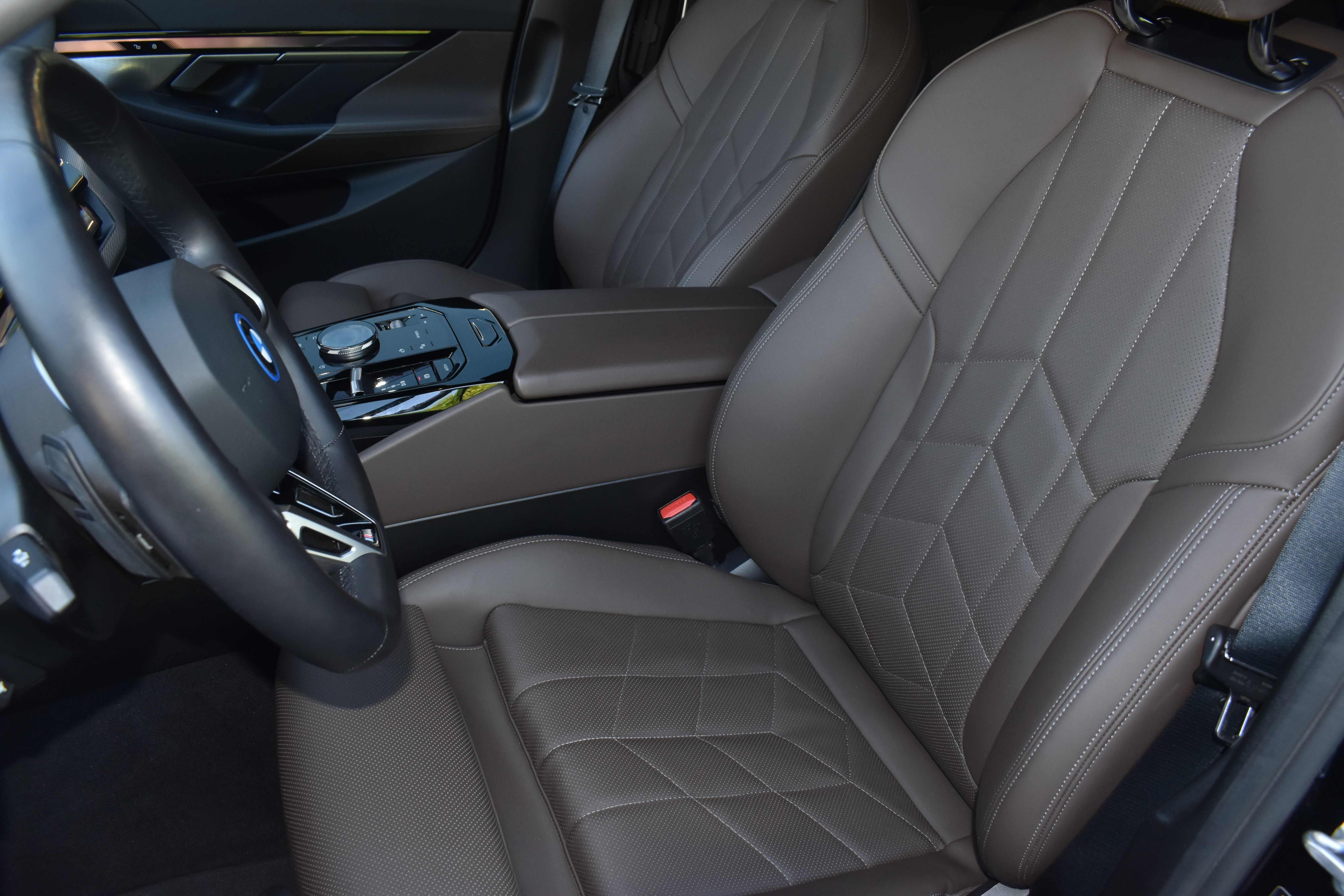 BMW i5 Touring – Bild 22