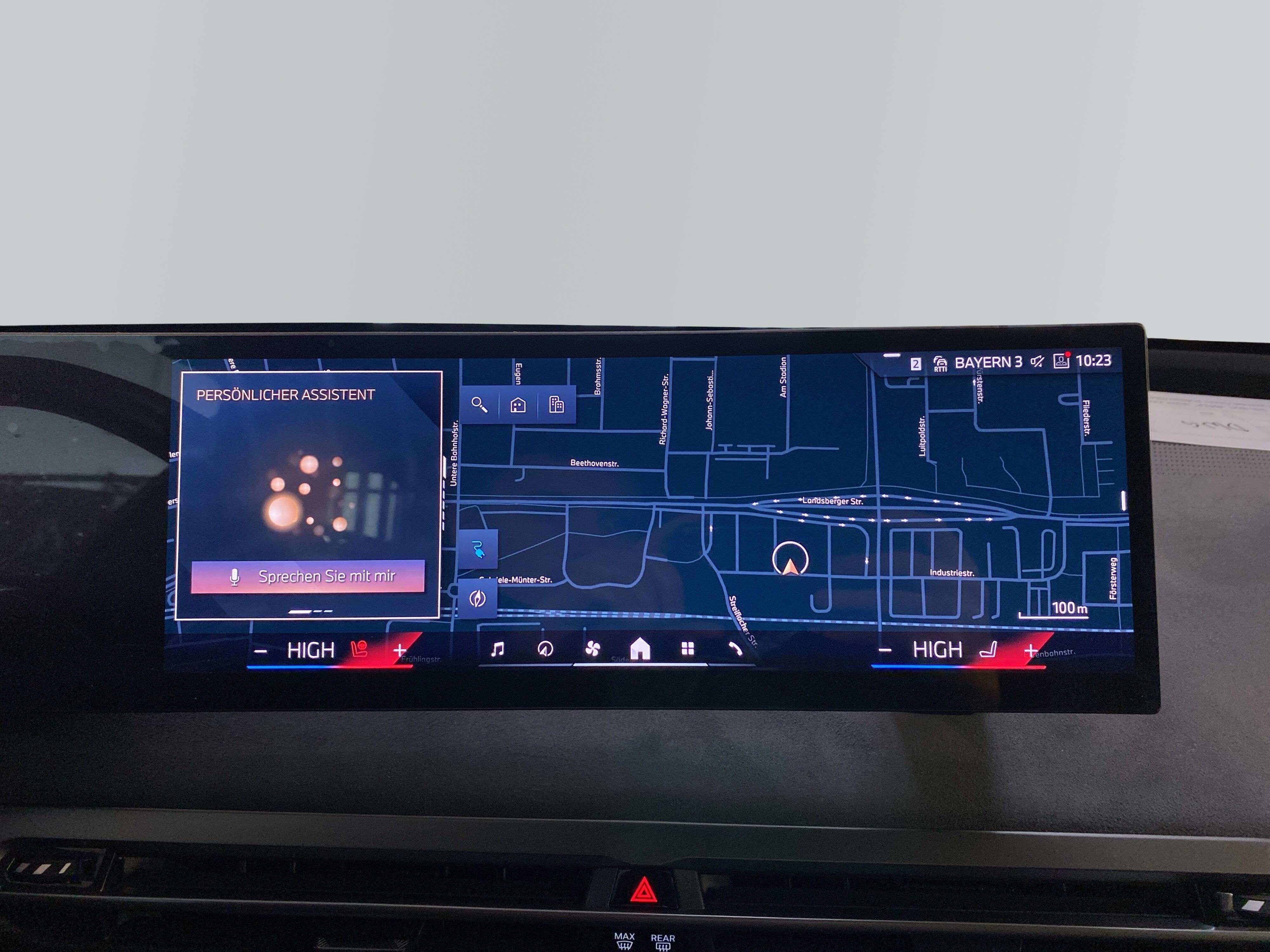 BMW iX – Bild 12