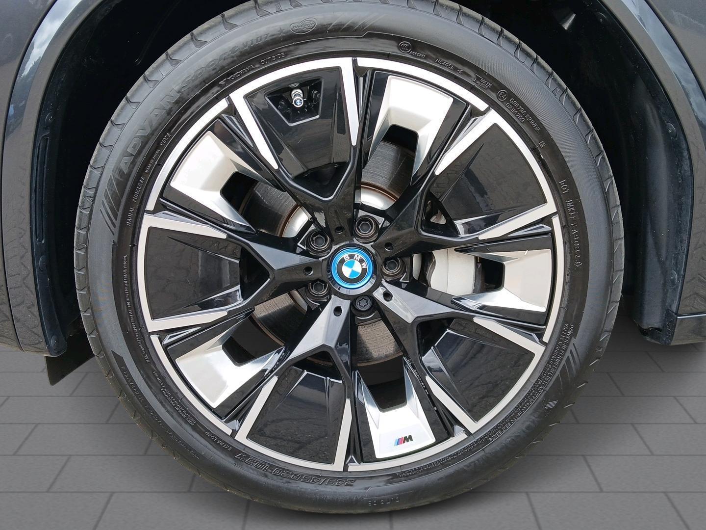 BMW iX3 – Bild 14