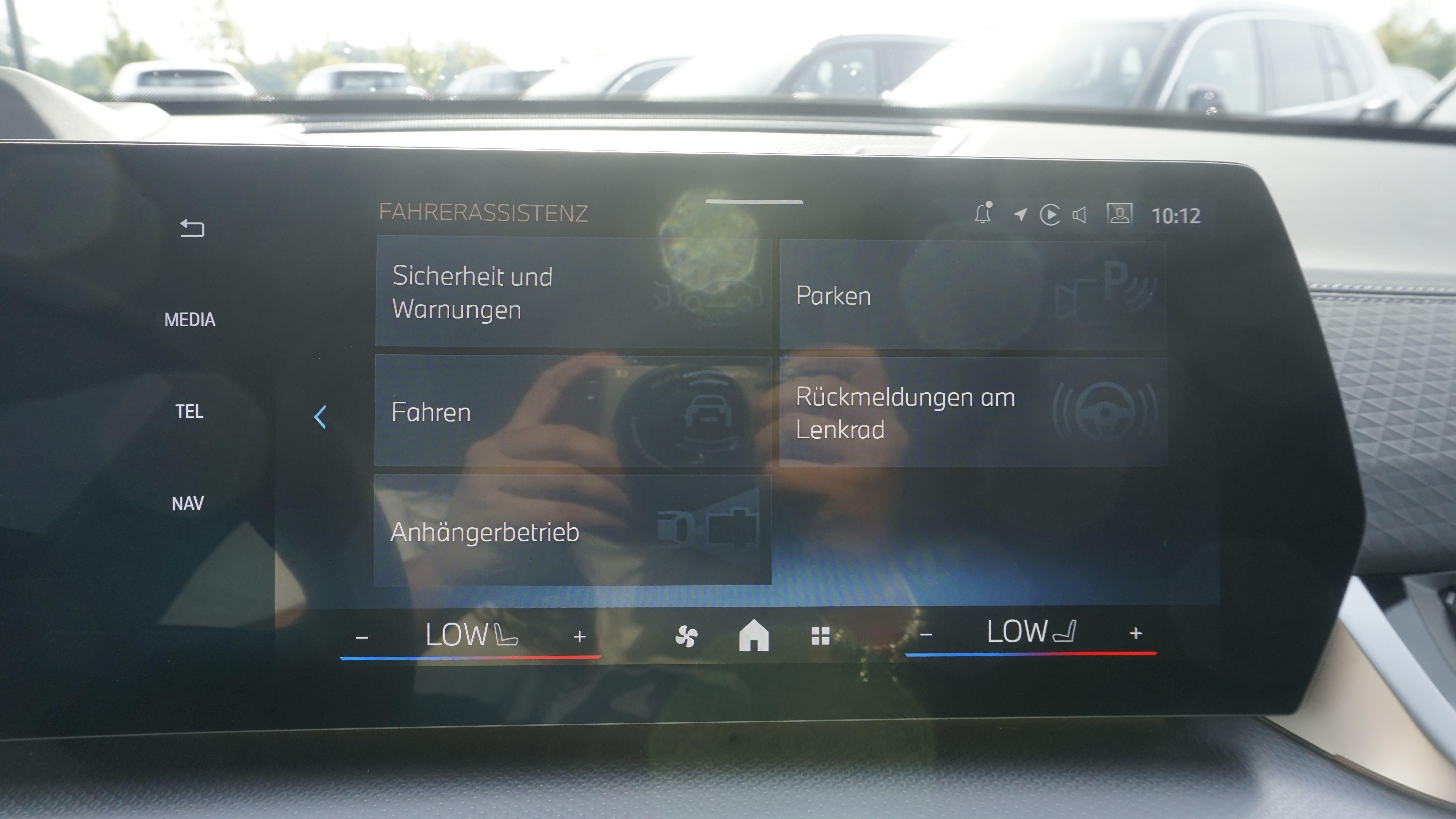 BMW iX2 – Bild 24