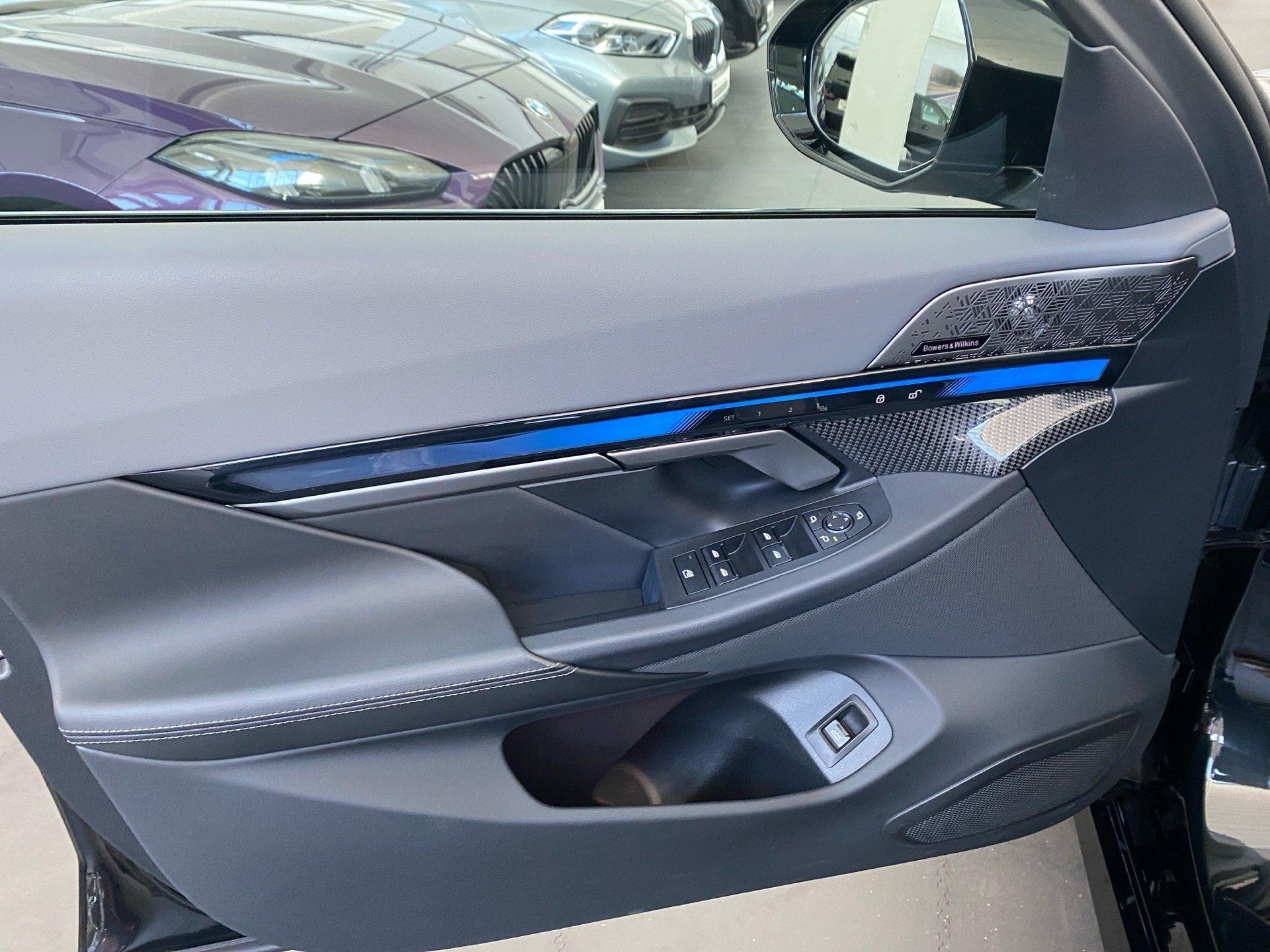 BMW i5 Touring – Bild 9