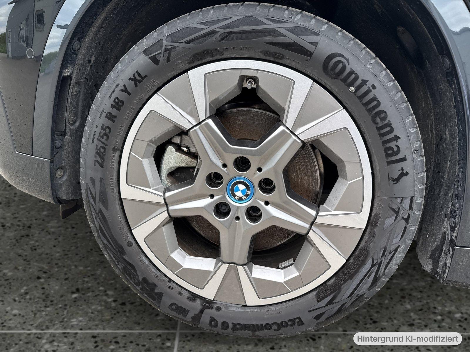 BMW iX1 – Bild 12