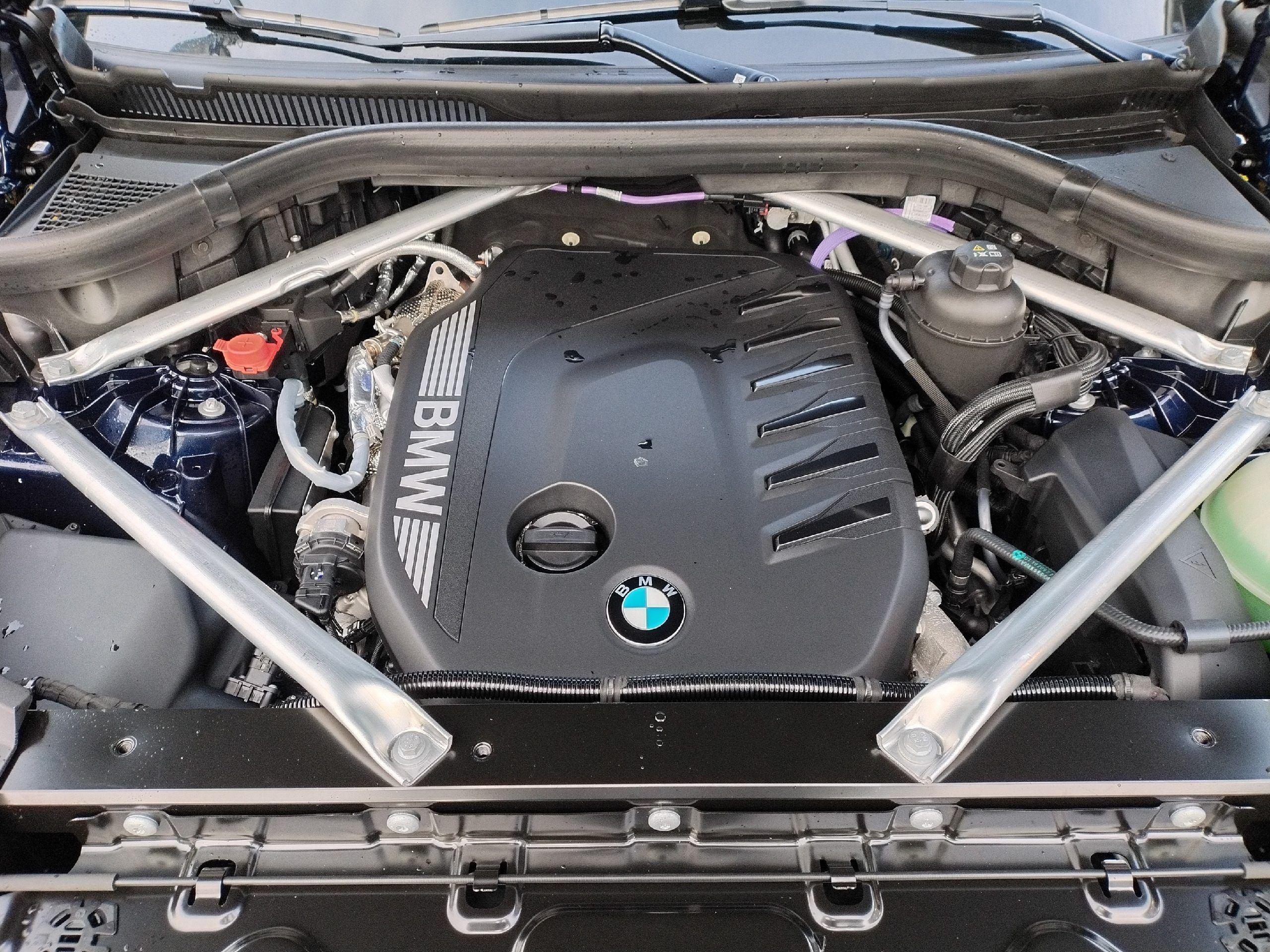 BMW X5 – Bild 11