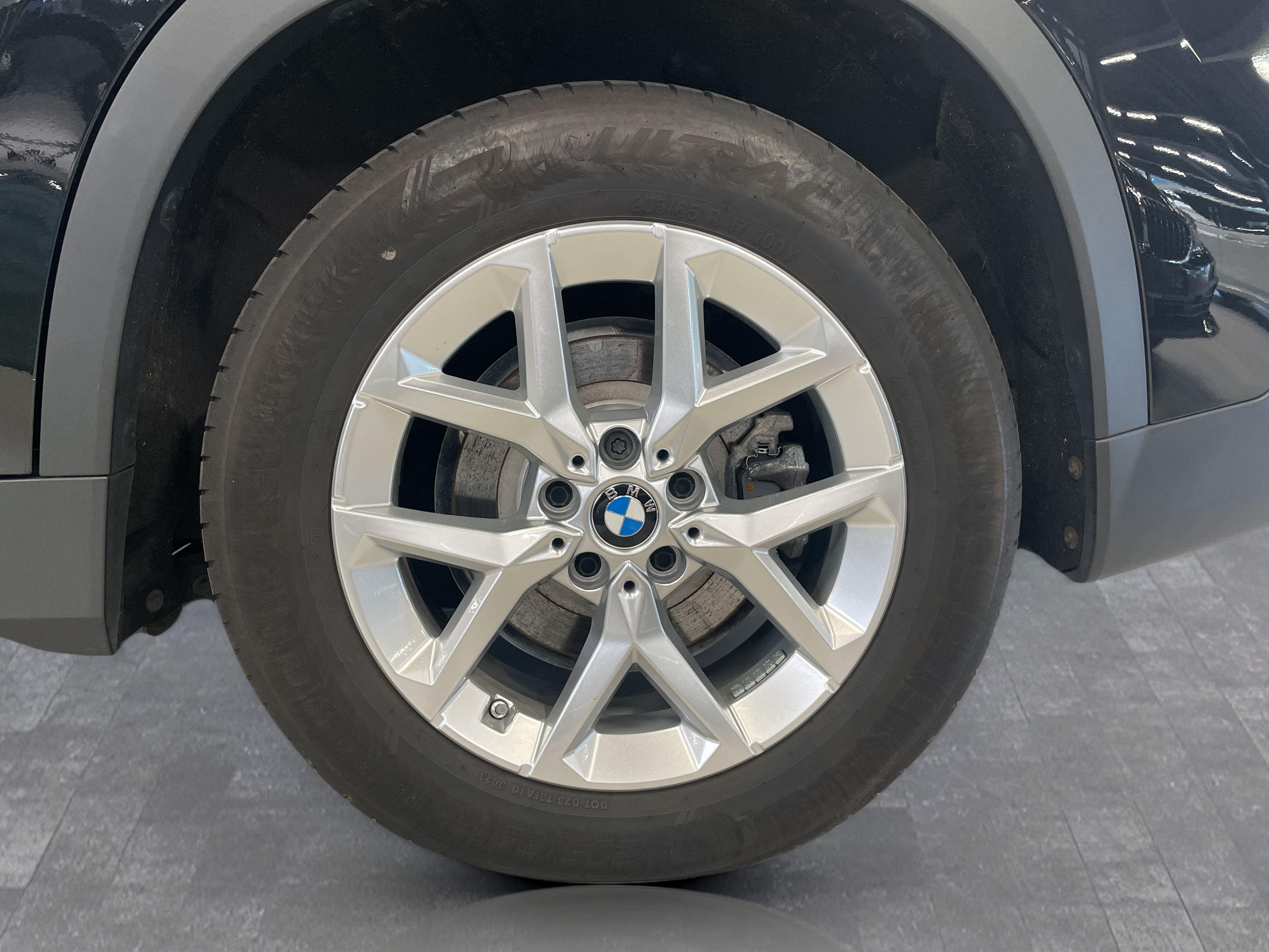 BMW iX1 – Bild 17