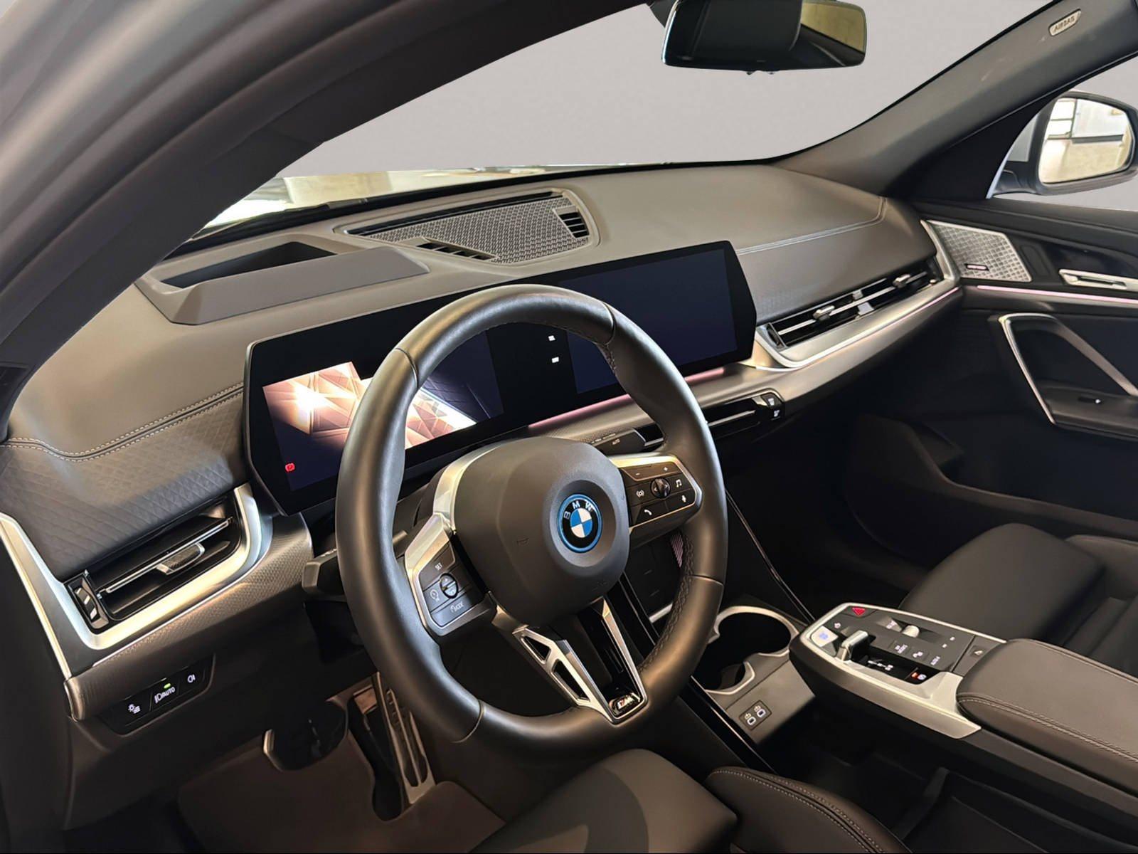 BMW iX2 – Bild 4