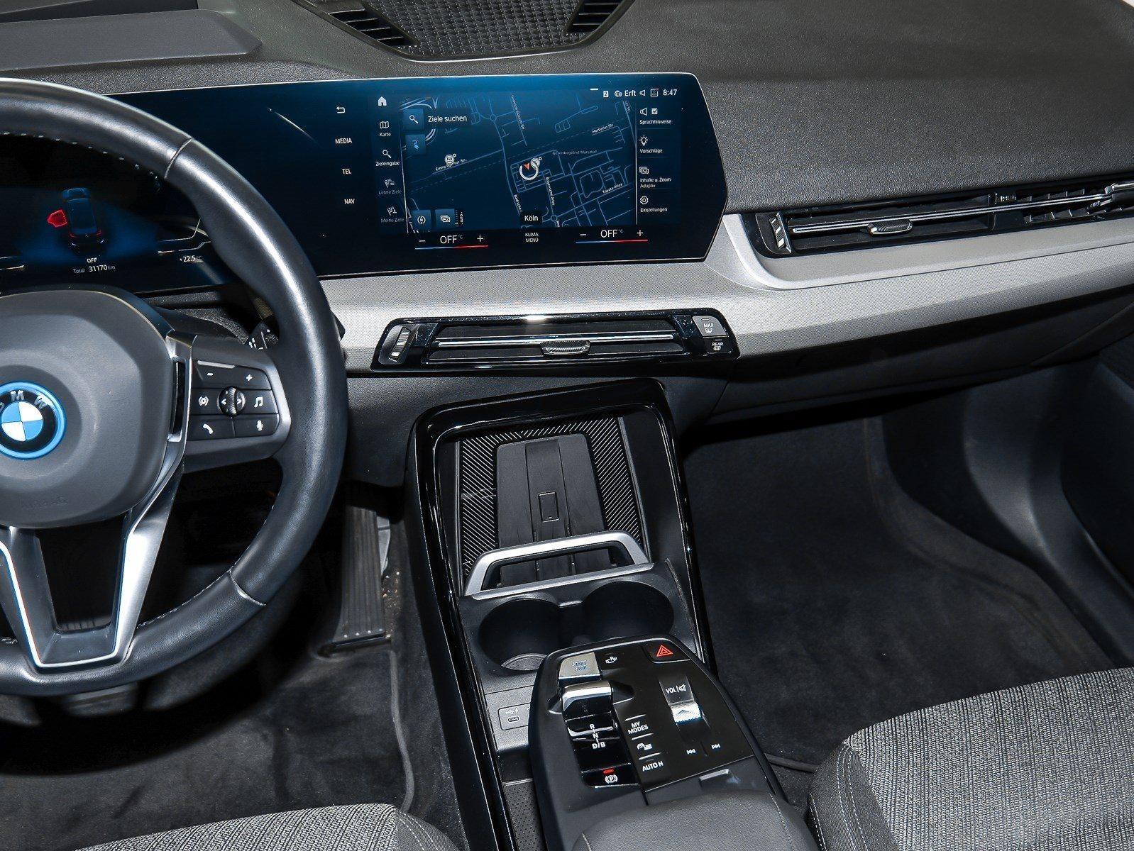 BMW iX1 – Bild 7