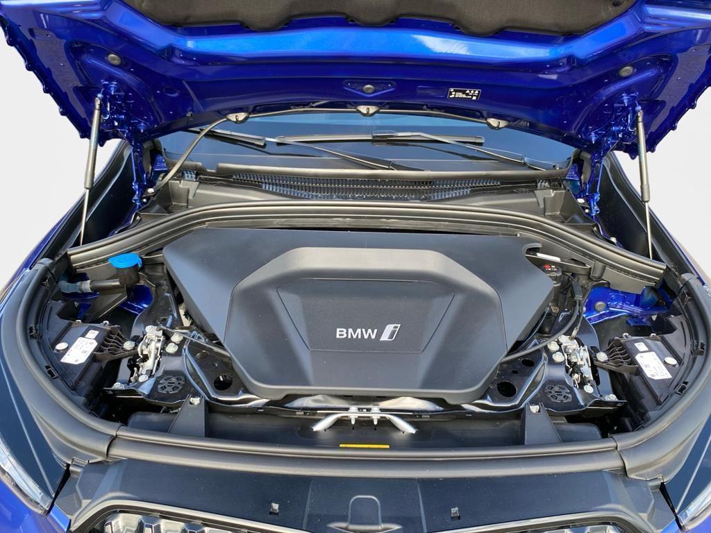 BMW iX1 – Bild 8