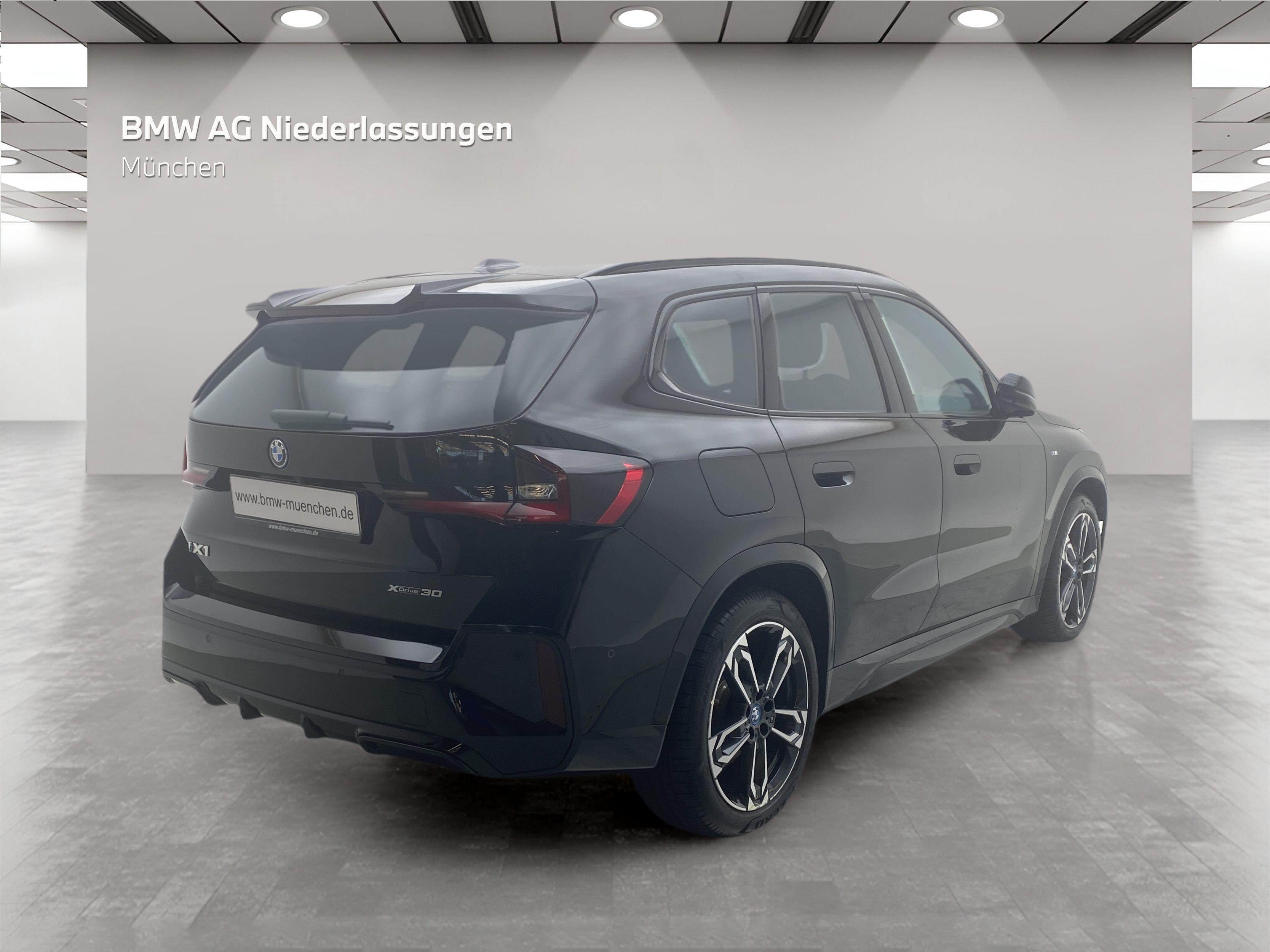 BMW iX1 – Bild 4