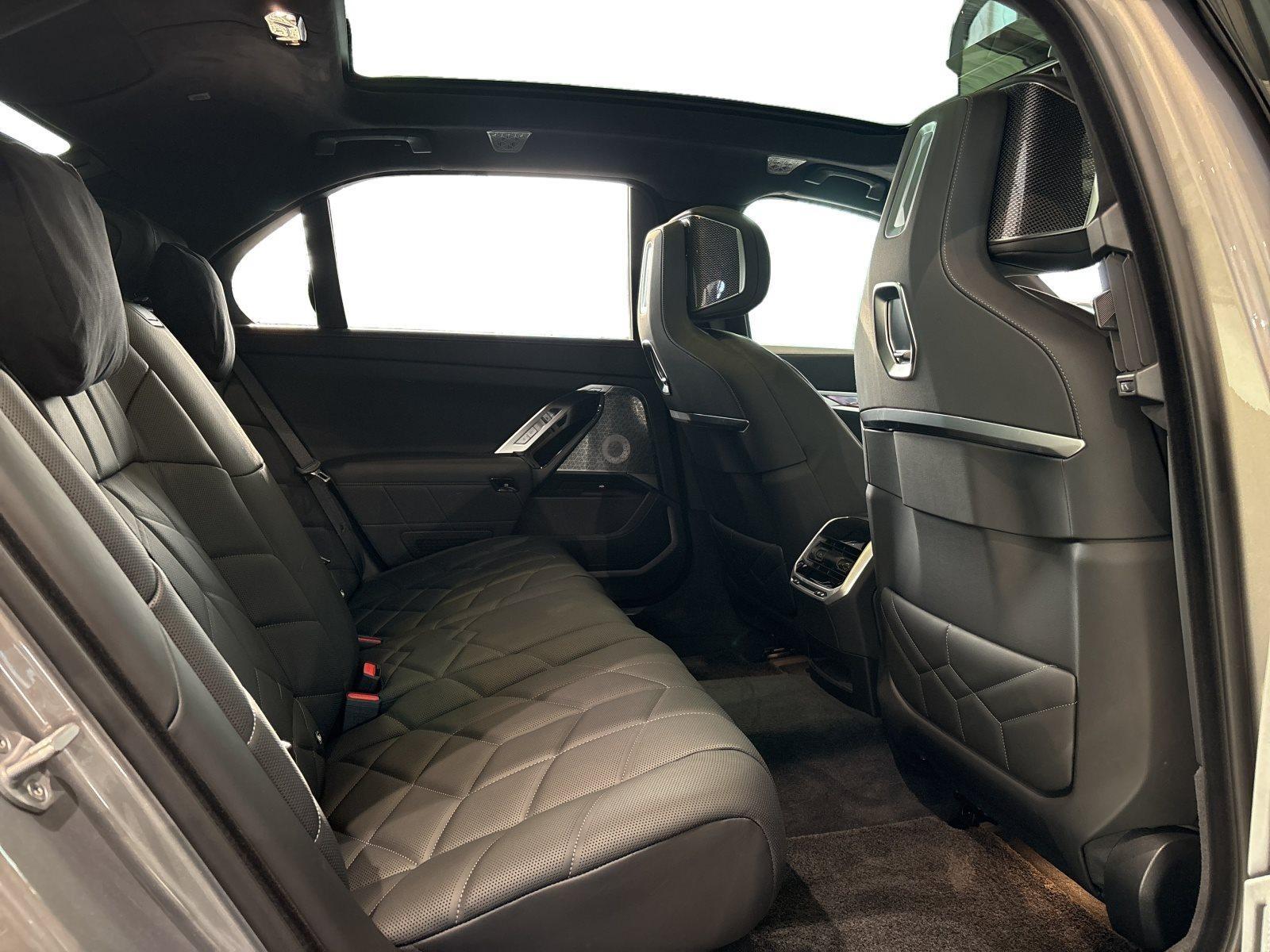 BMW 7er – Bild 33