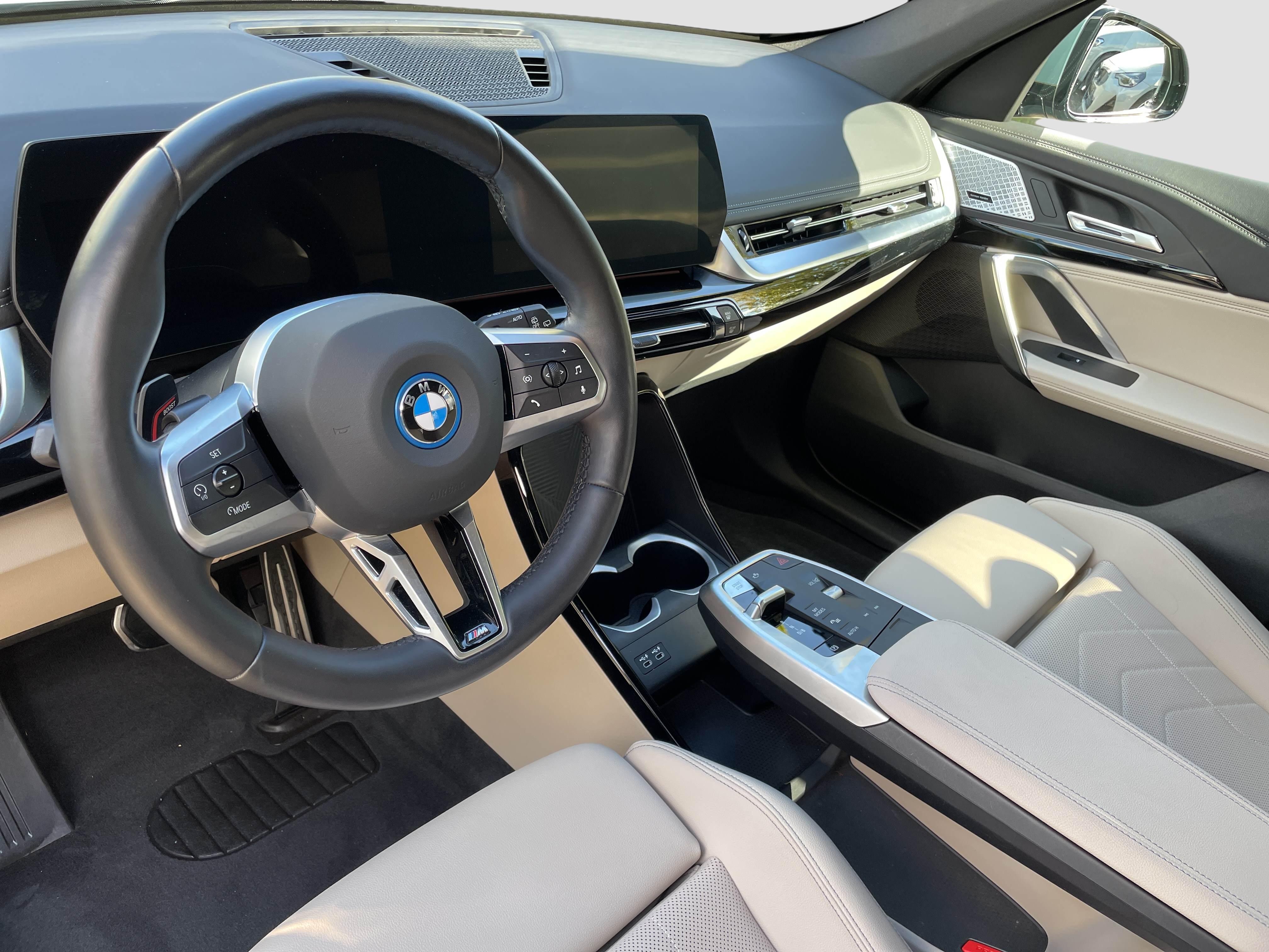 BMW iX1 – Bild 17