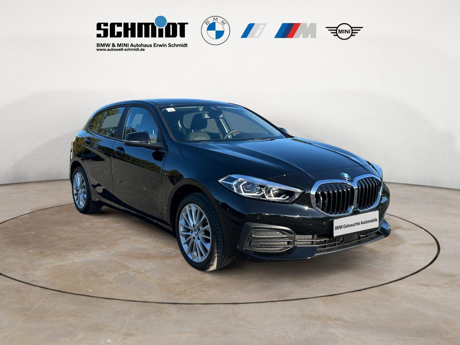 BMW 118i 2023 — (F40)