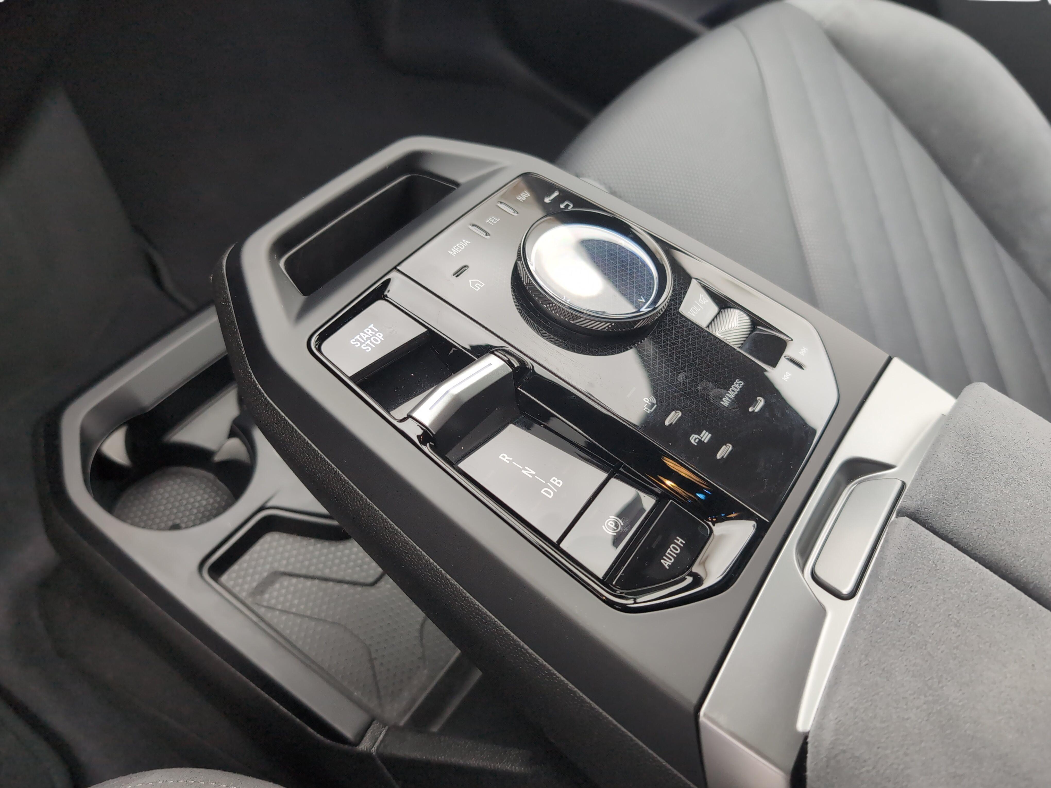 BMW iX – Bild 21