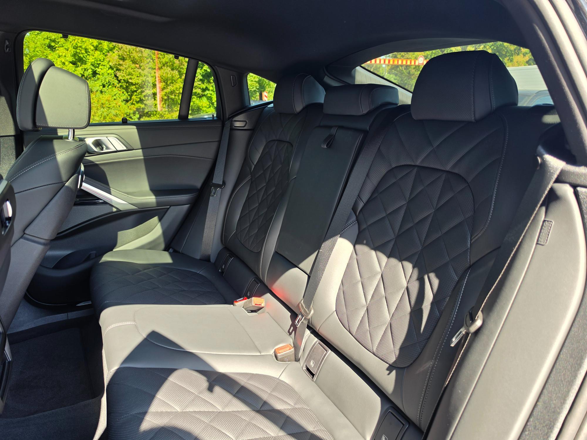 BMW X6 – Bild 13