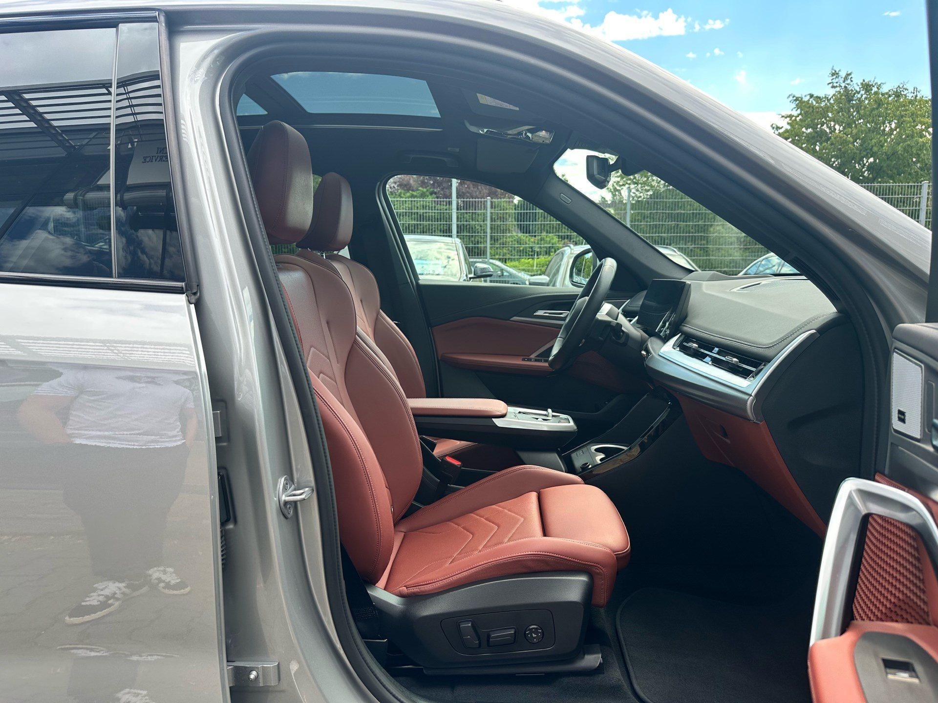 BMW iX1 – Bild 22