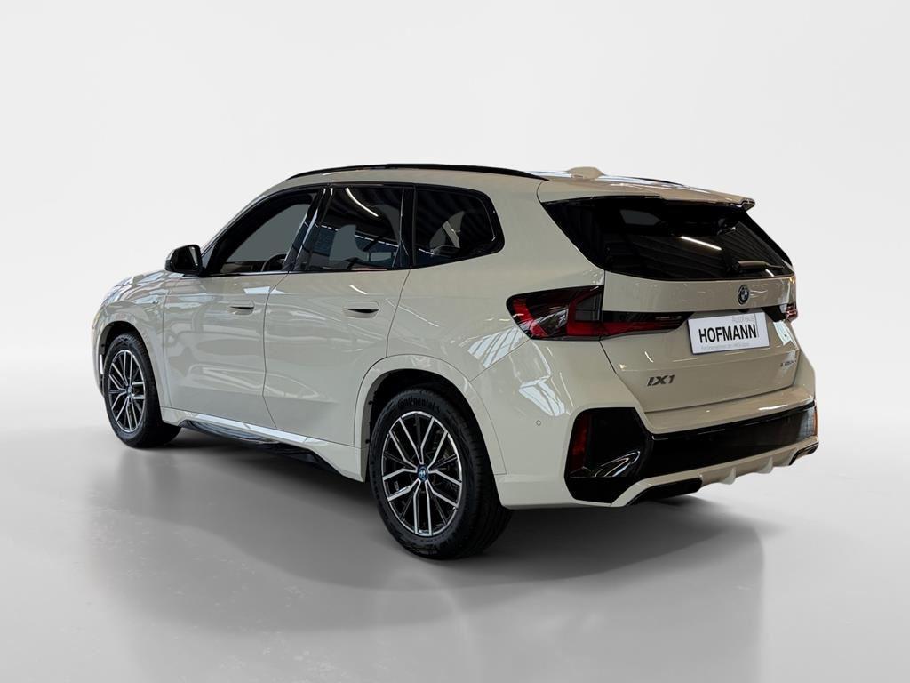 BMW iX1 – Bild 2