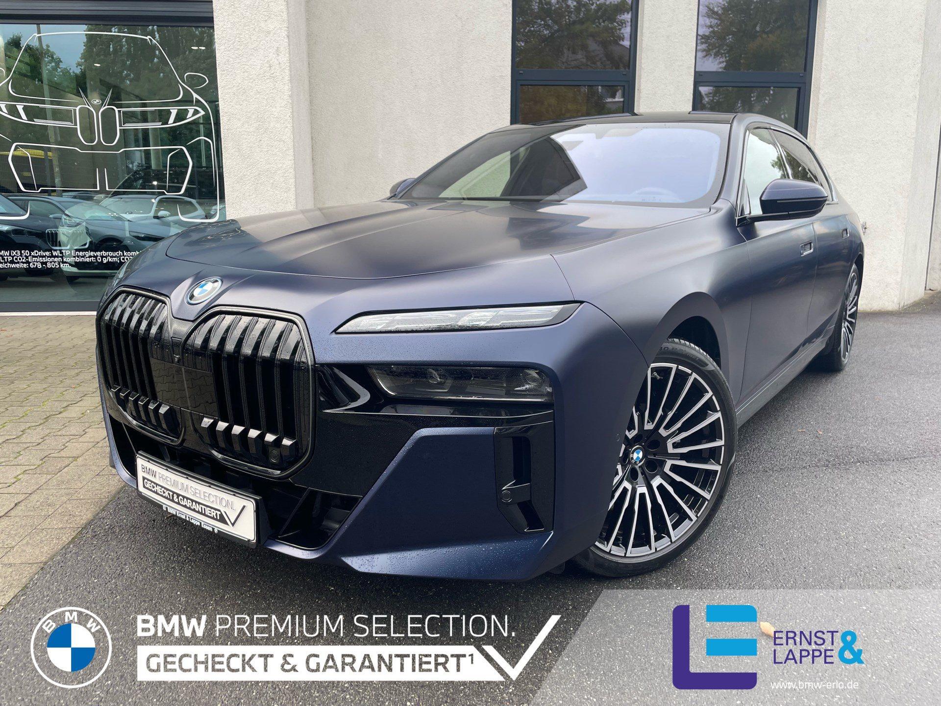 BMW i7