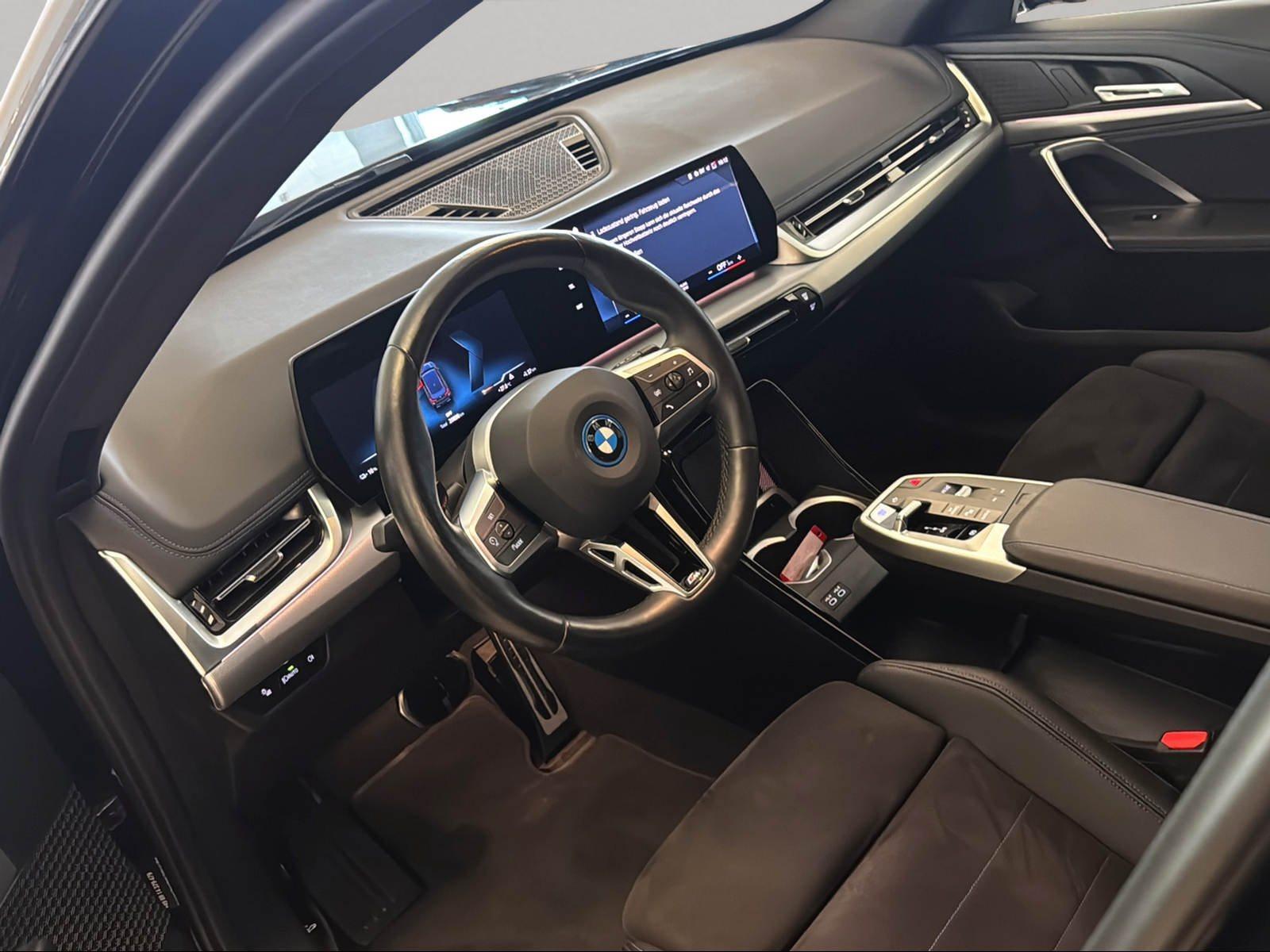 BMW iX1 – Bild 4