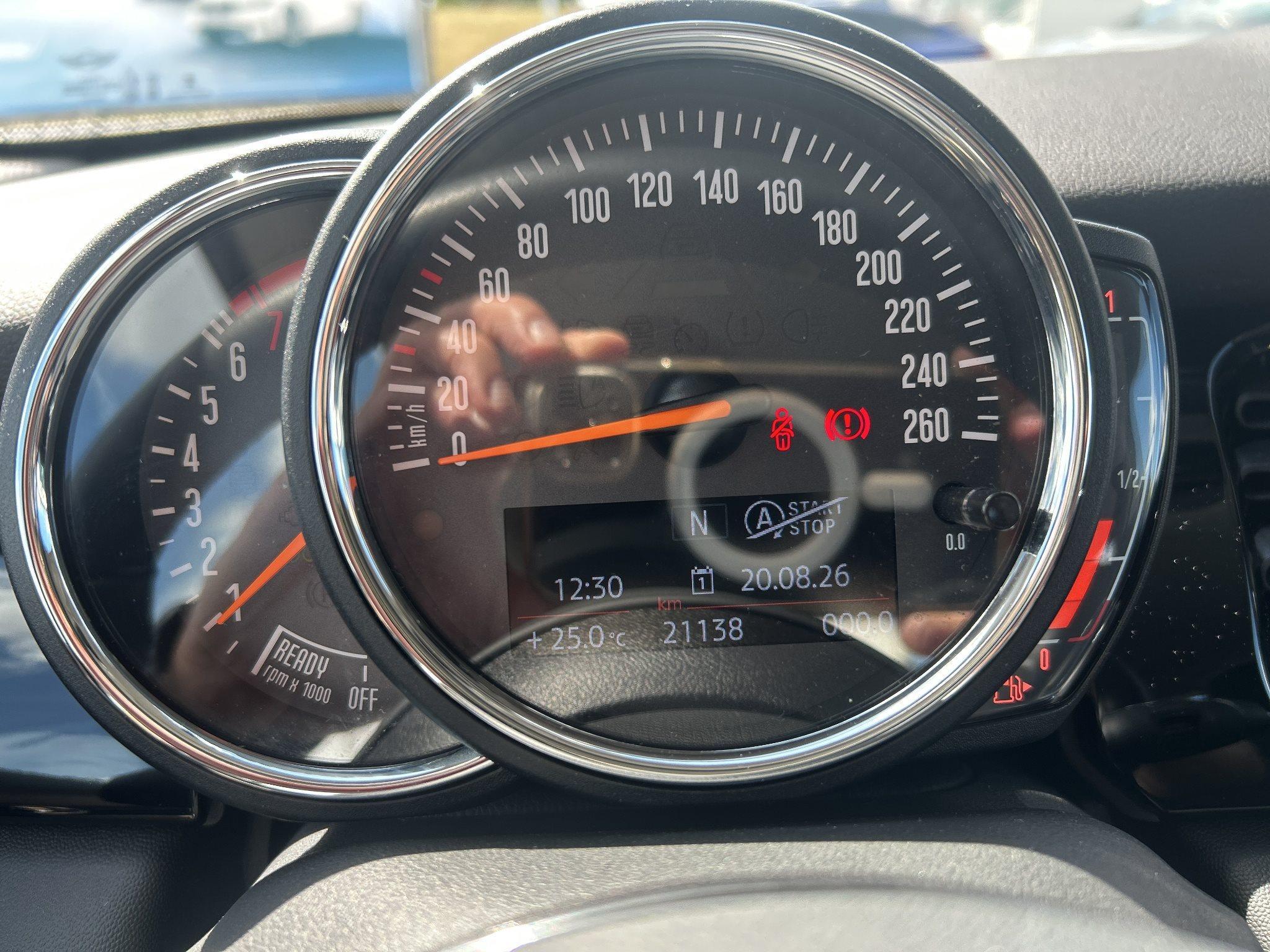 MINI Cooper 3-Türer – Bild 11