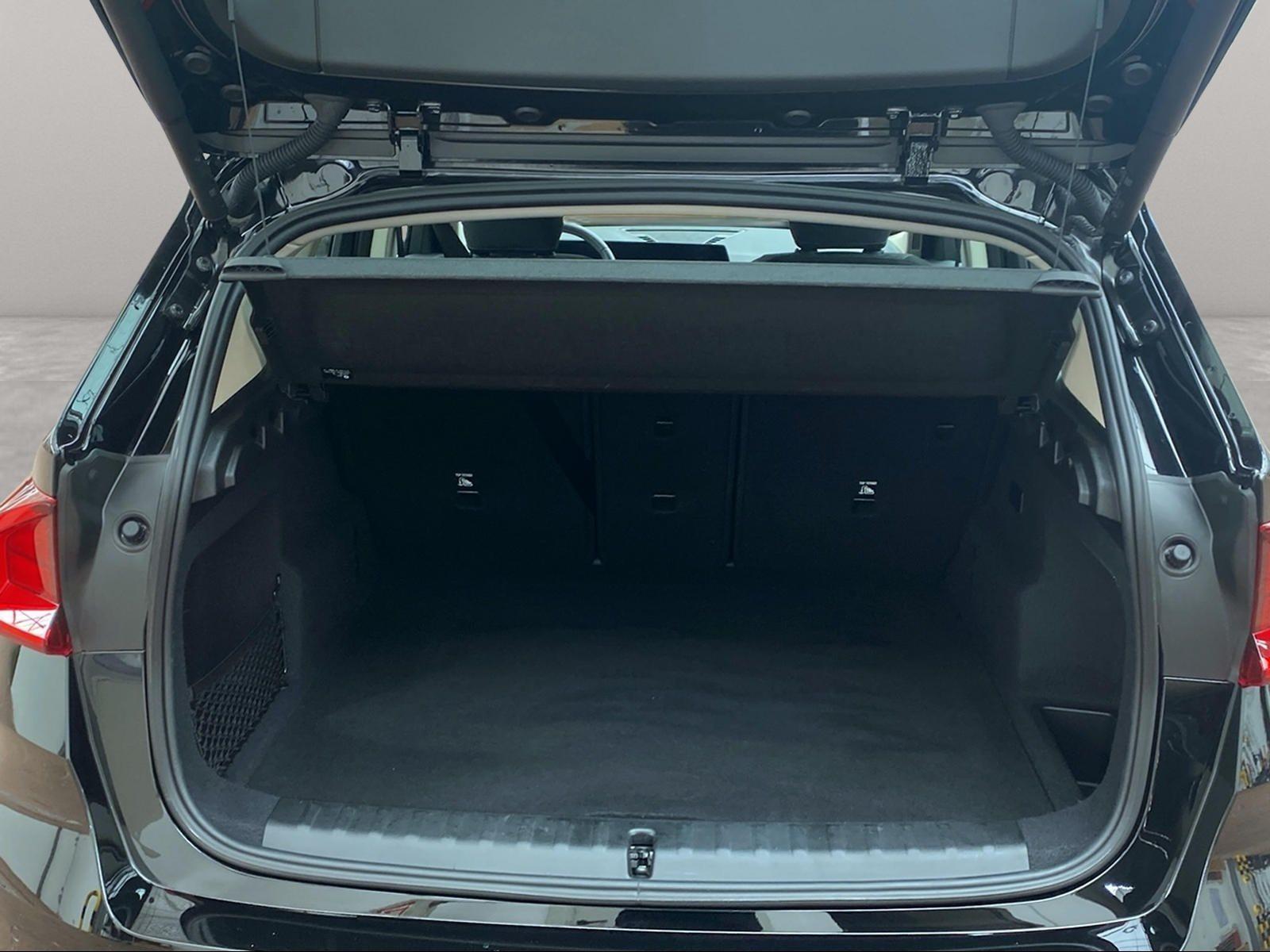 BMW iX1 – Bild 17