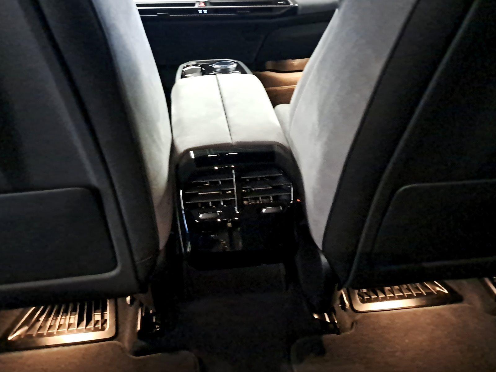 BMW iX – Bild 8