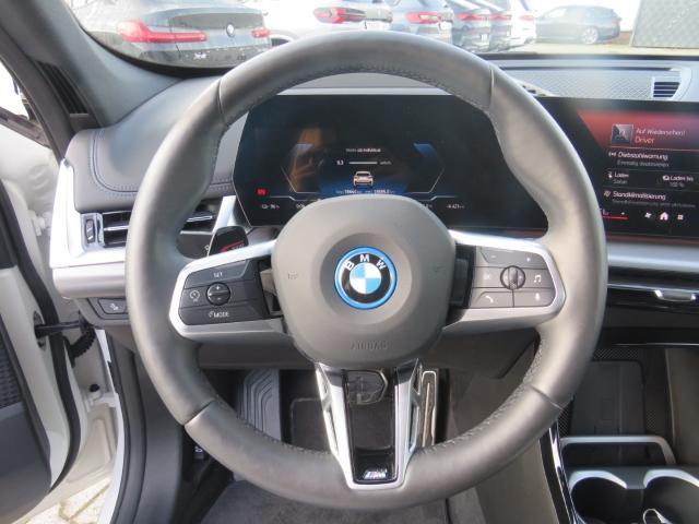 BMW iX1 – Bild 9
