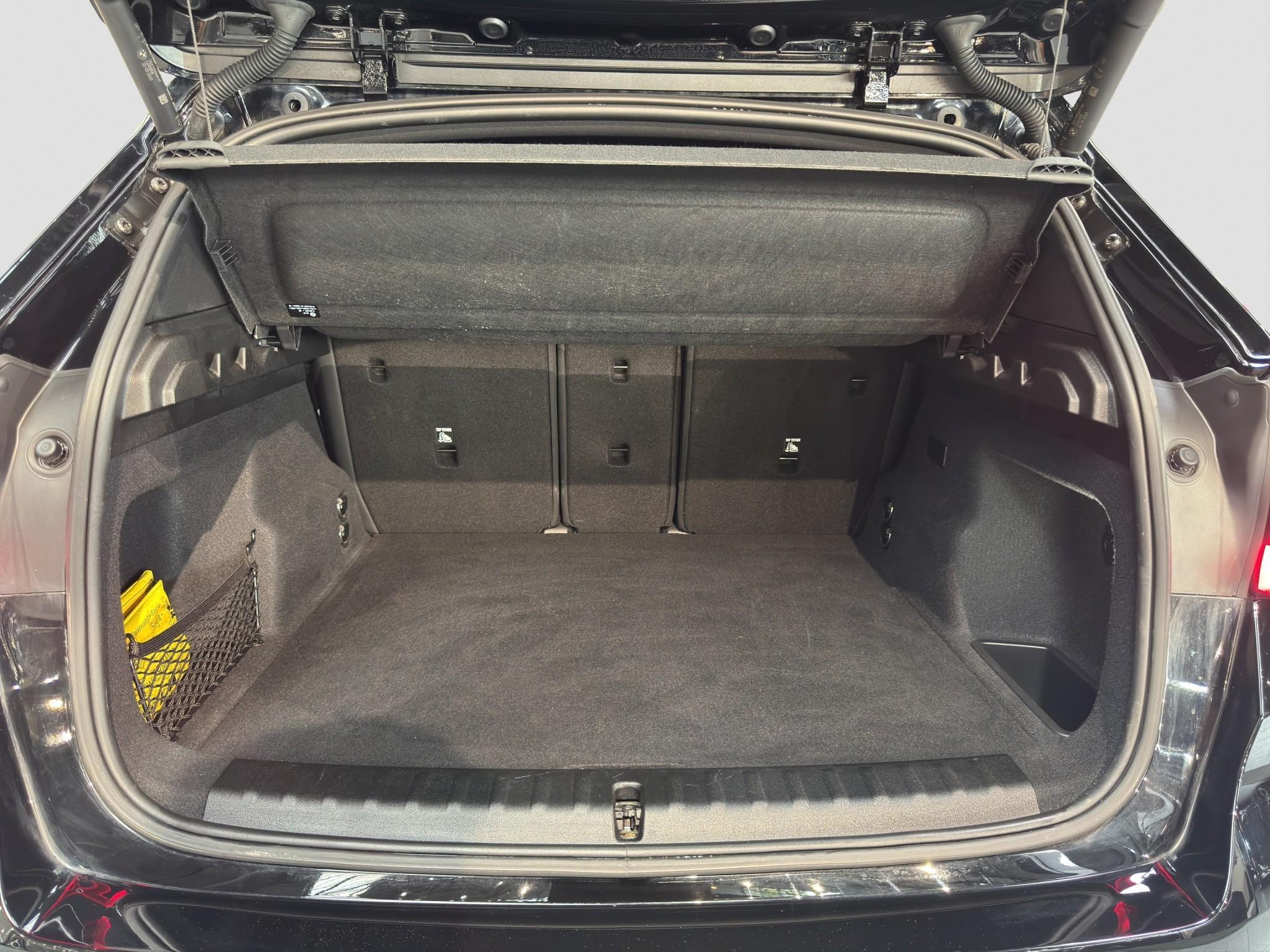 BMW iX1 – Bild 21