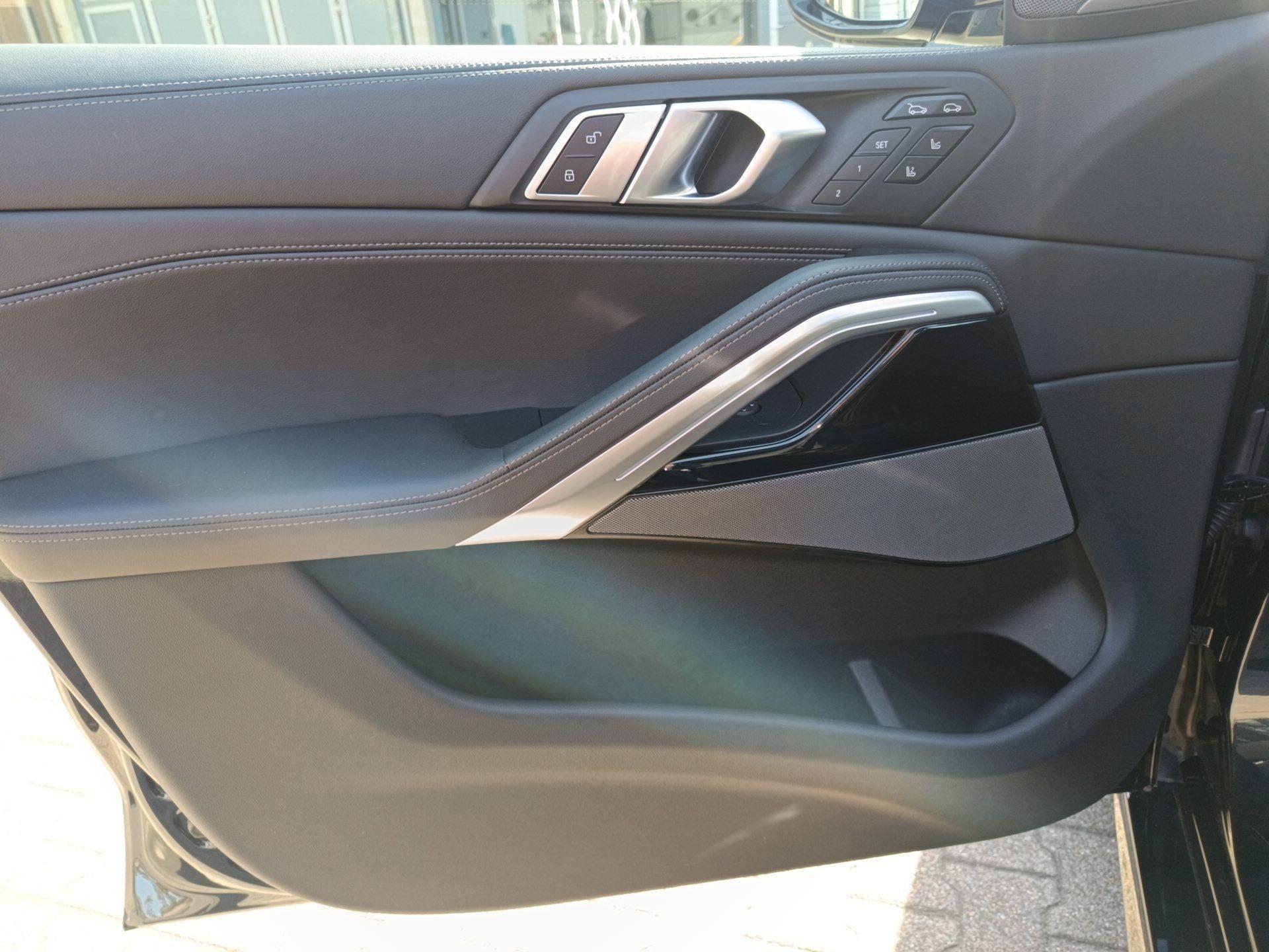 BMW X6 – Bild 24