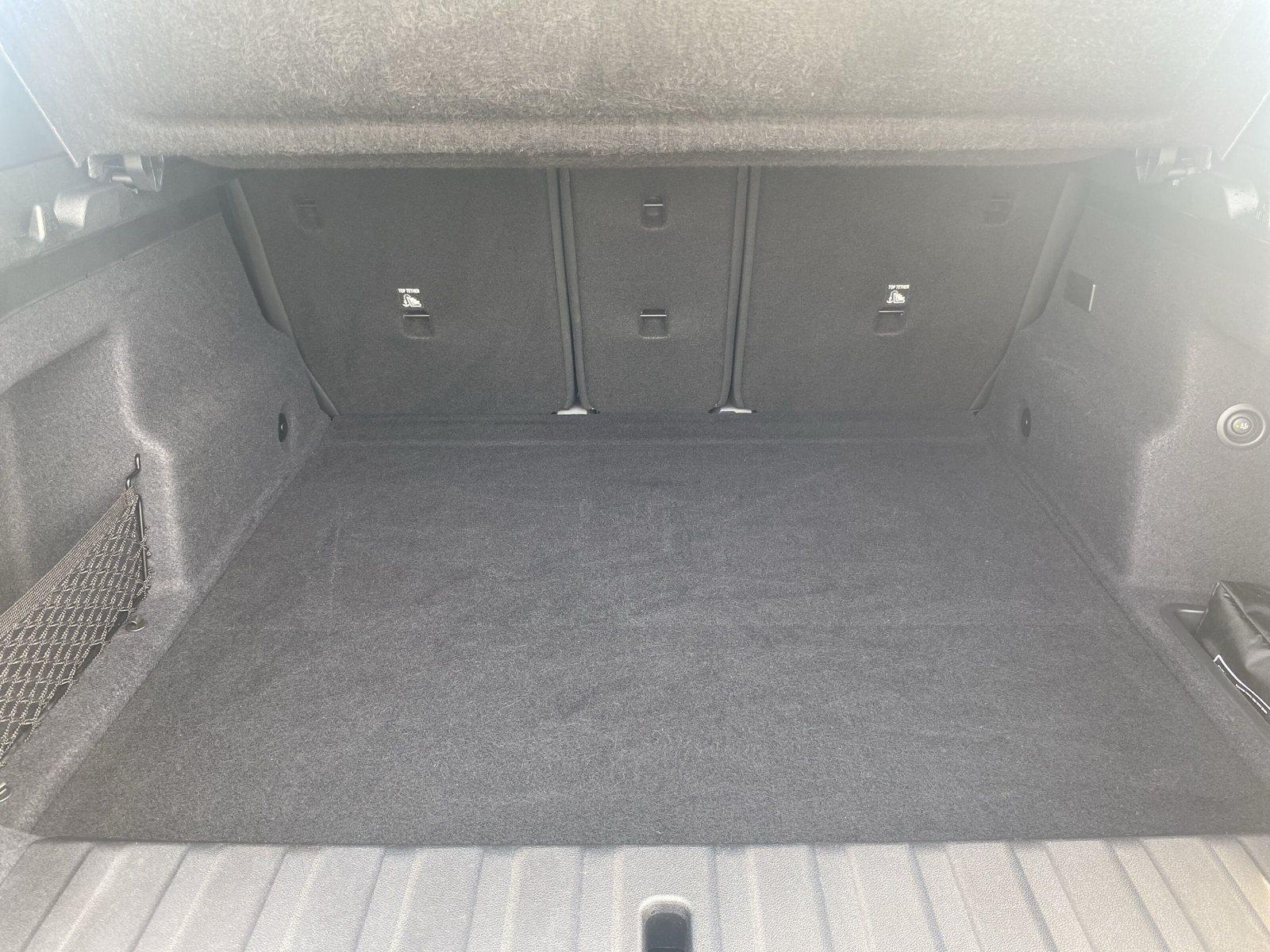 BMW iX2 – Bild 14