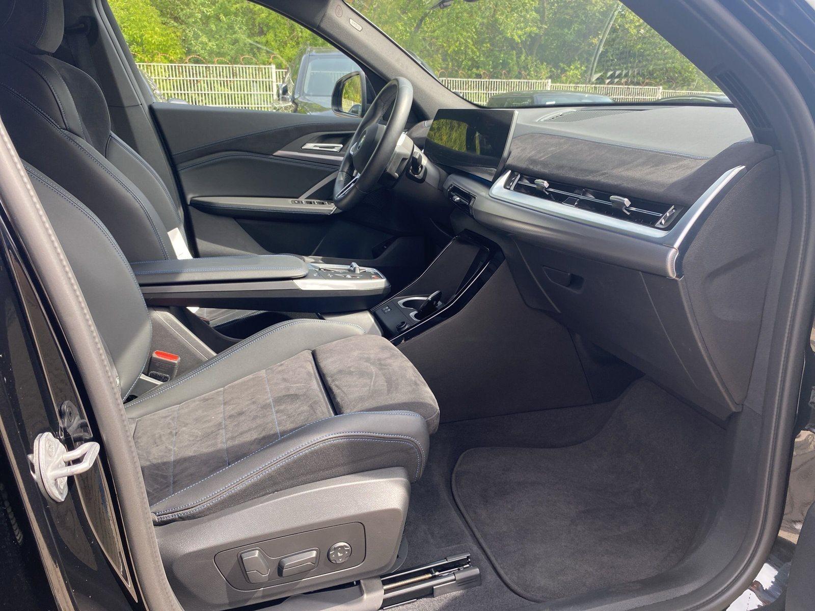BMW iX2 – Bild 11