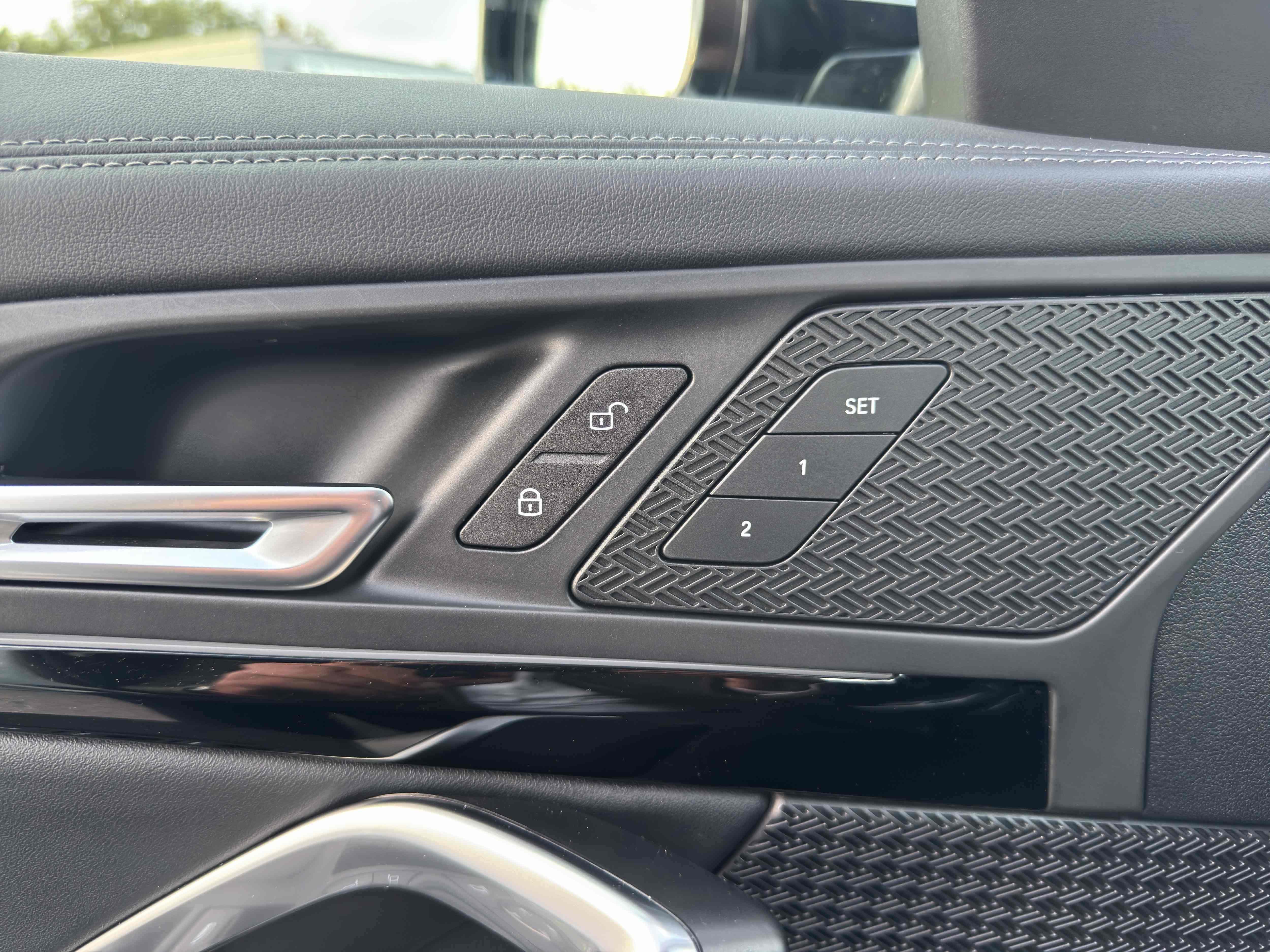 BMW iX1 – Bild 23