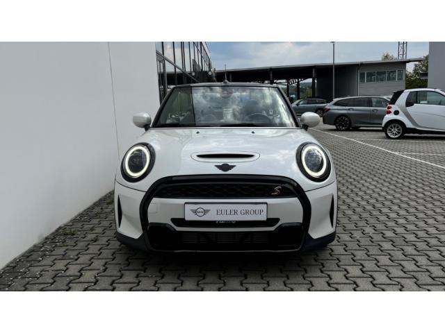 MINI Cabrio
