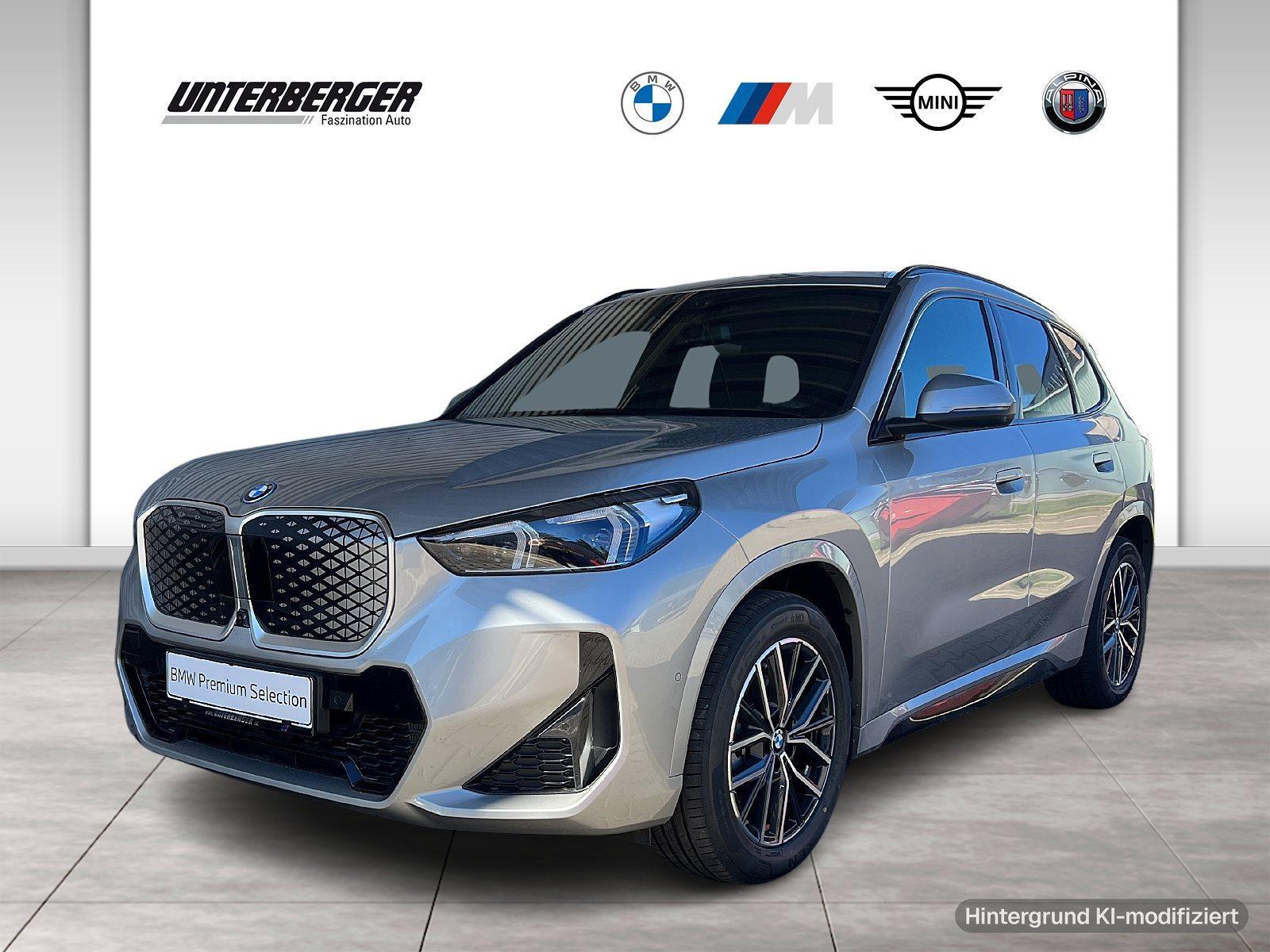 BMW iX1