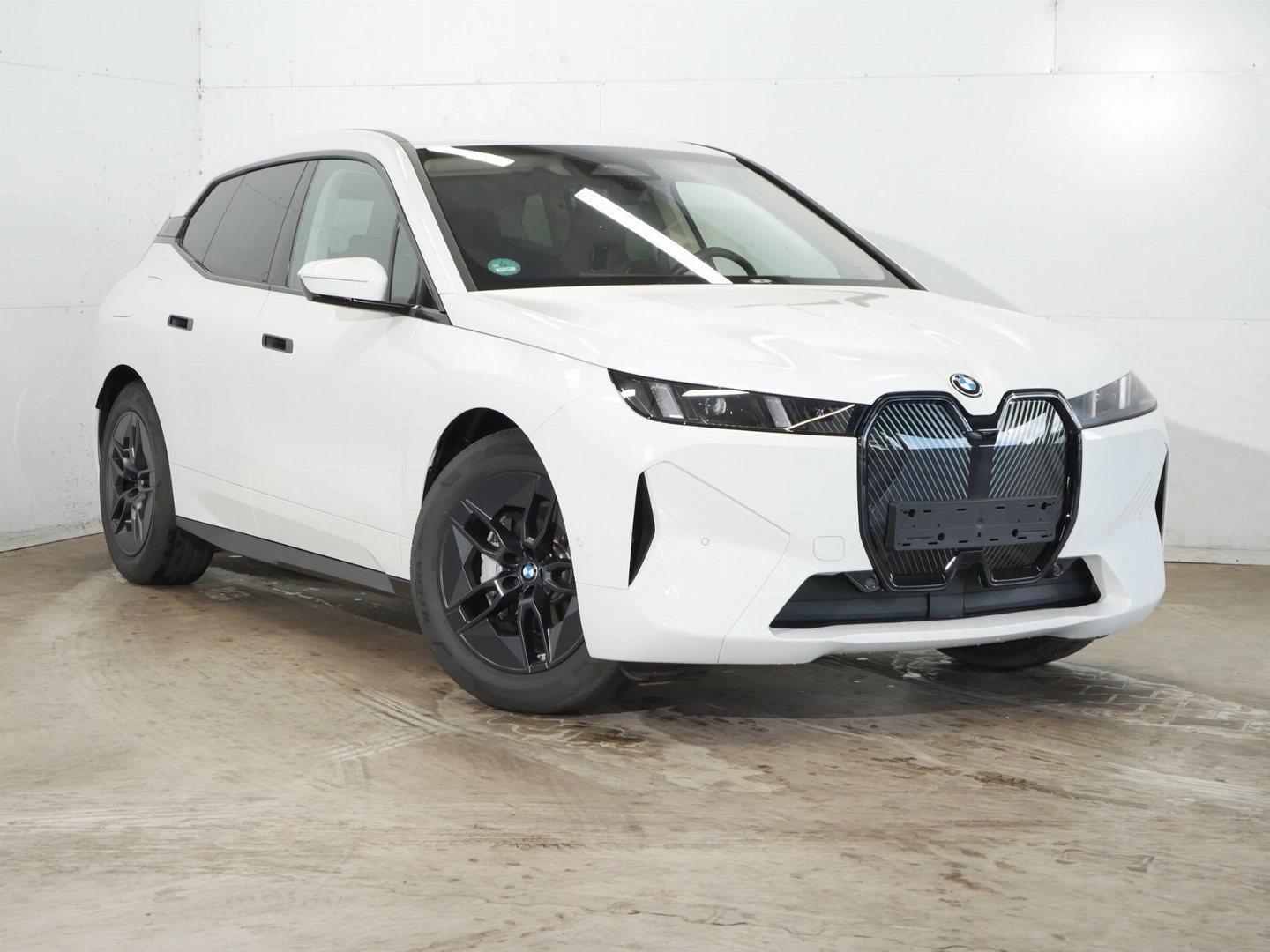 BMW iX – Bild 2