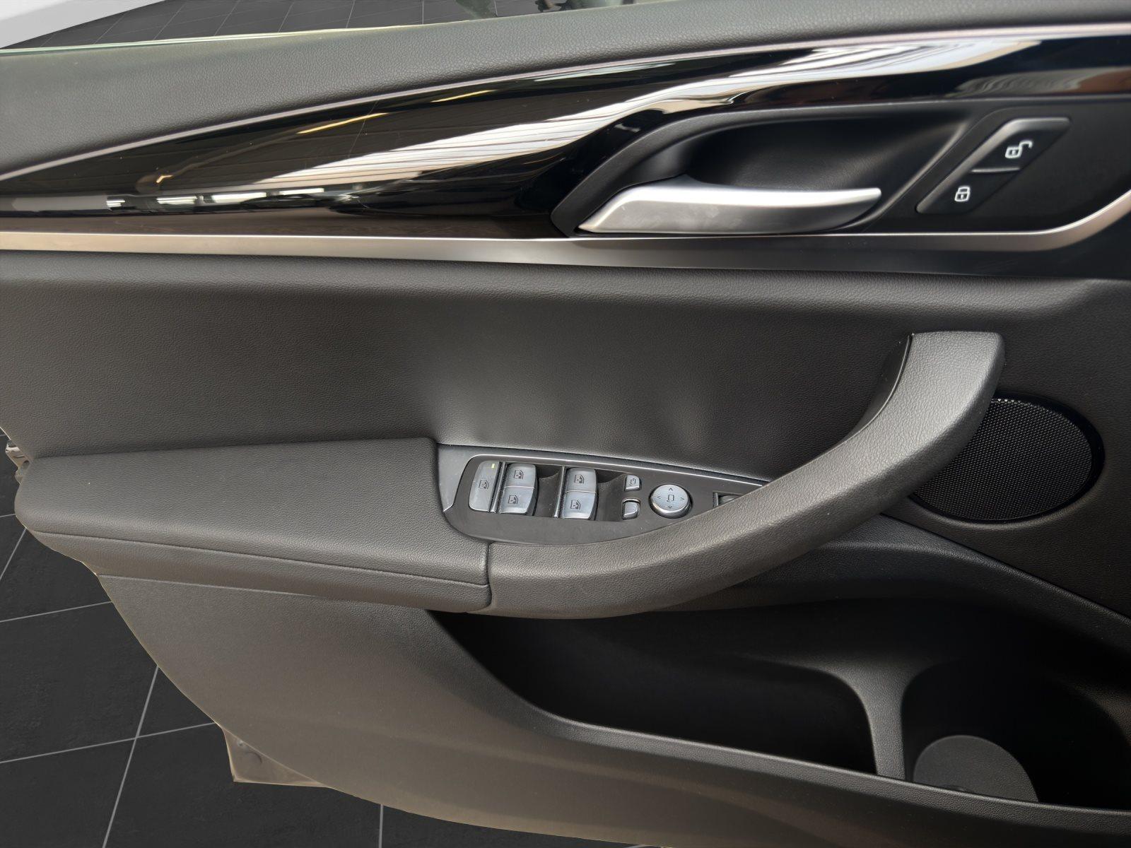 BMW X3 – Bild 11