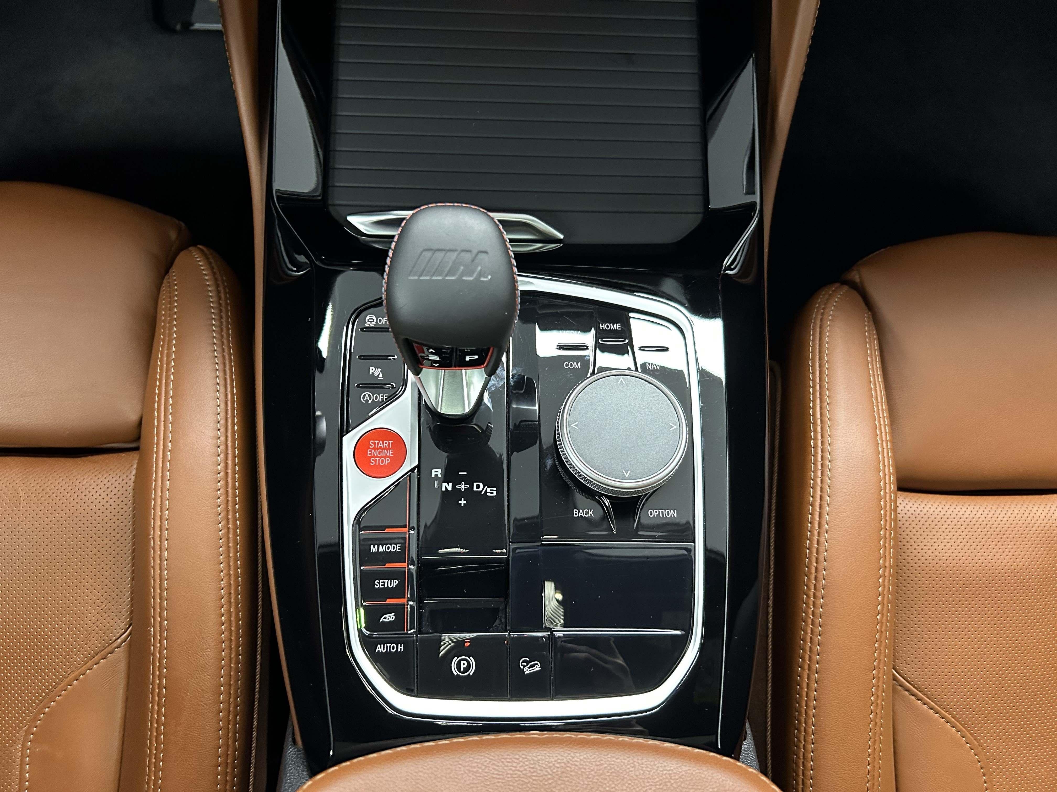 BMW X4M – Bild 9